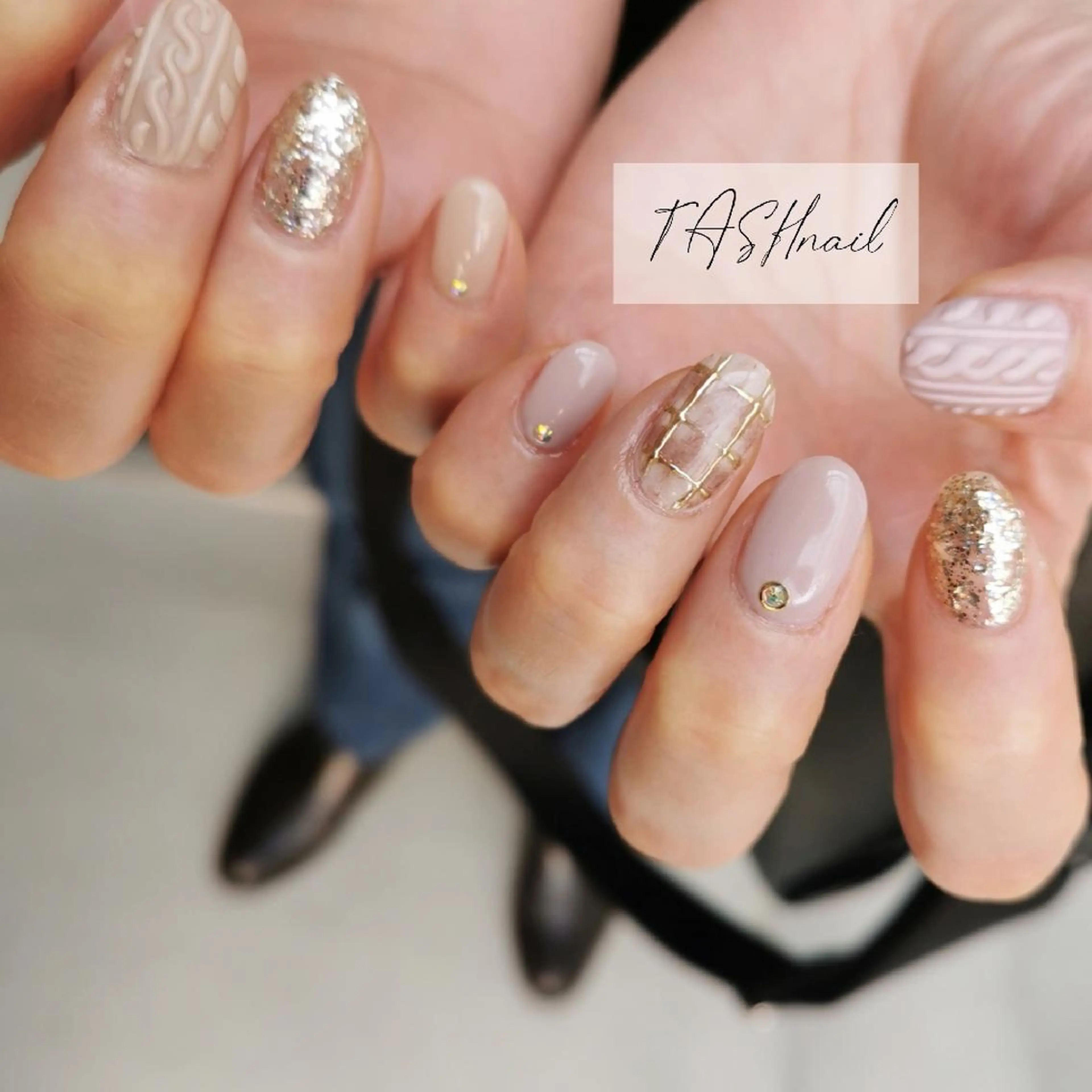 ネイル TASH nailのネイルデザイン
