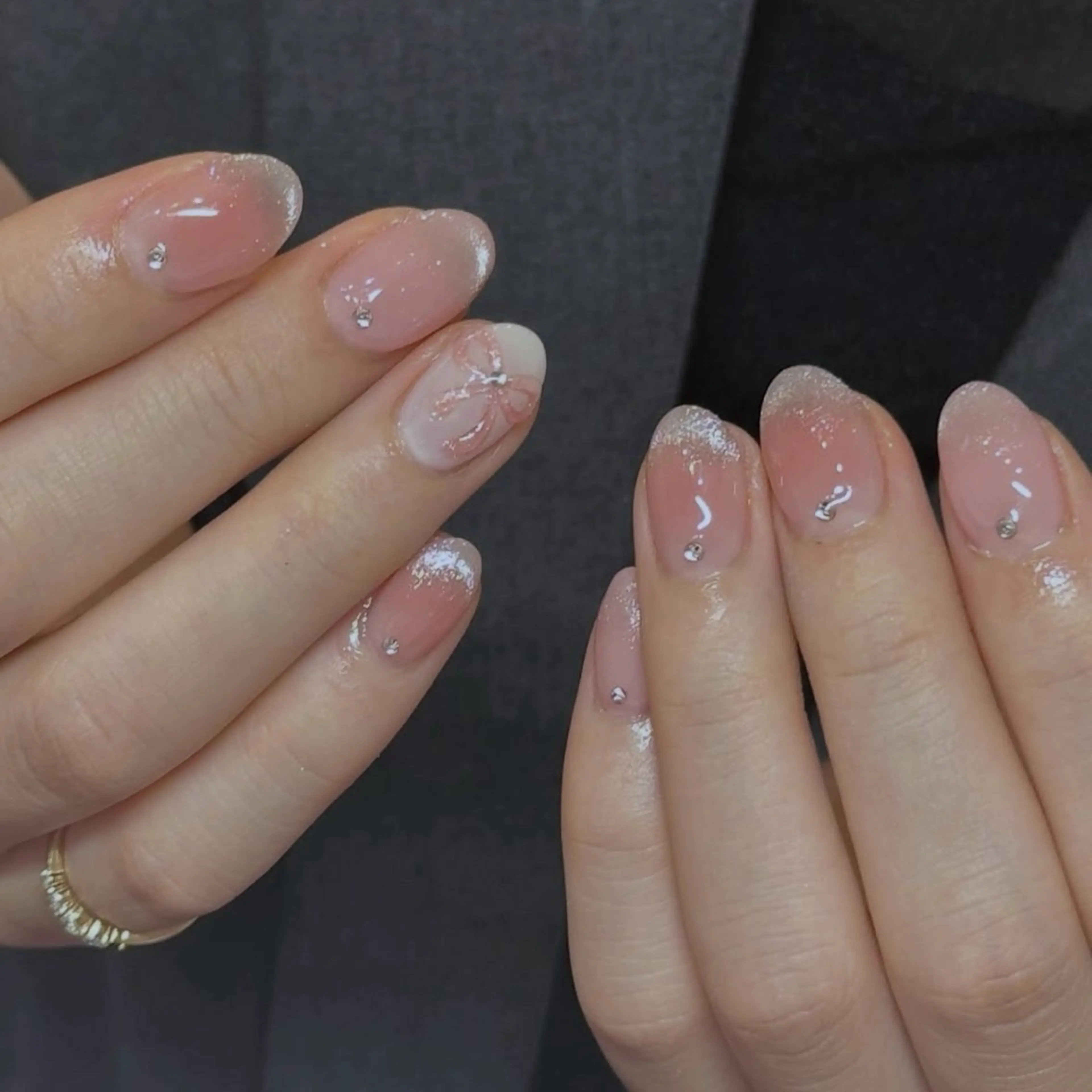 ネイル チークネイル フレンチネイル マグネットネイル マグネットフレンチ ハンドネイル Babel京橋店所属・Babel yuzukiのネイルデザイン