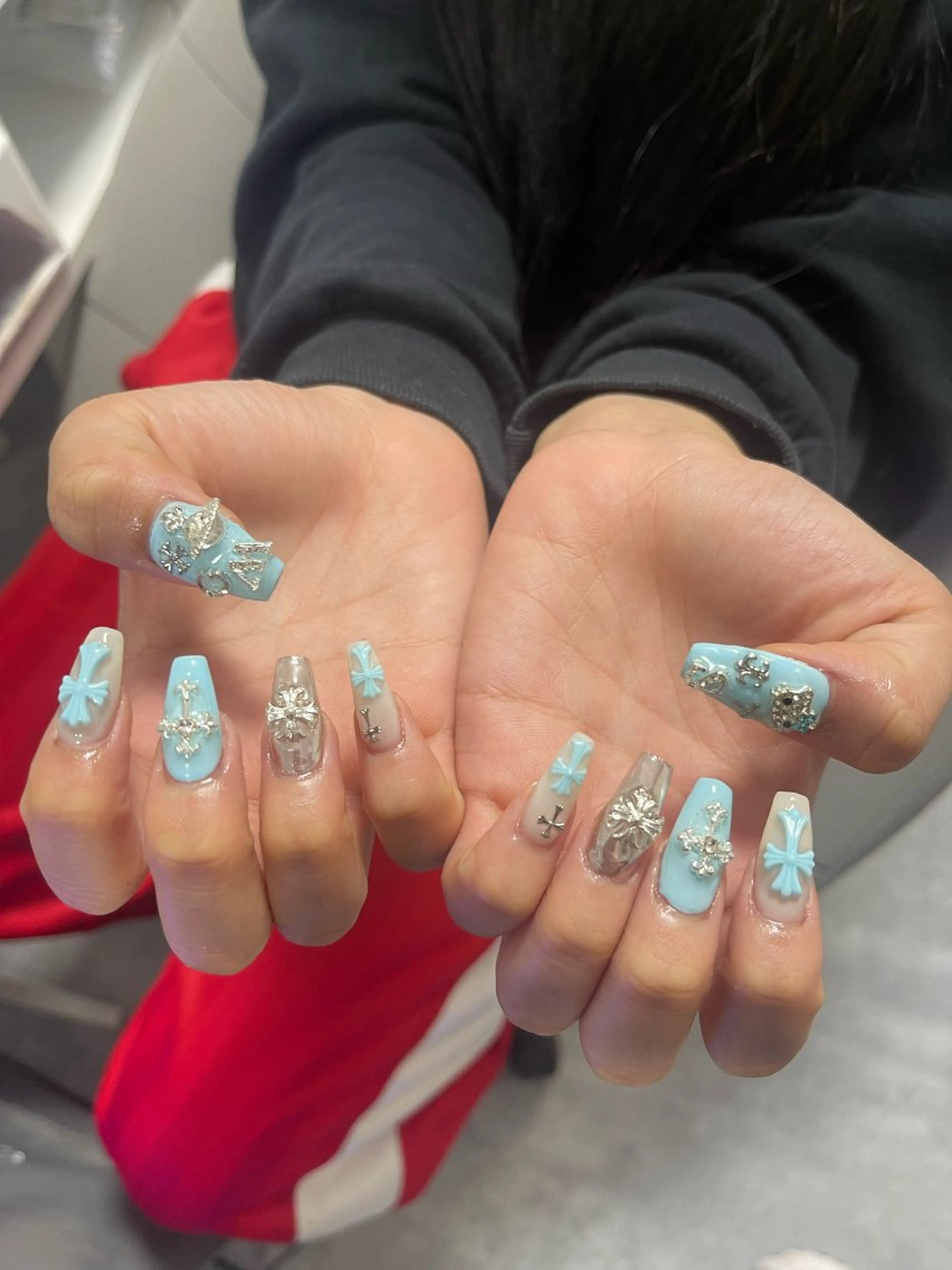 ネイル オーロラネイル クリアネイル 成人式 フラッシュネイル ジェルネイル ハンドネイル Amee Nailsalonのネイルデザイン