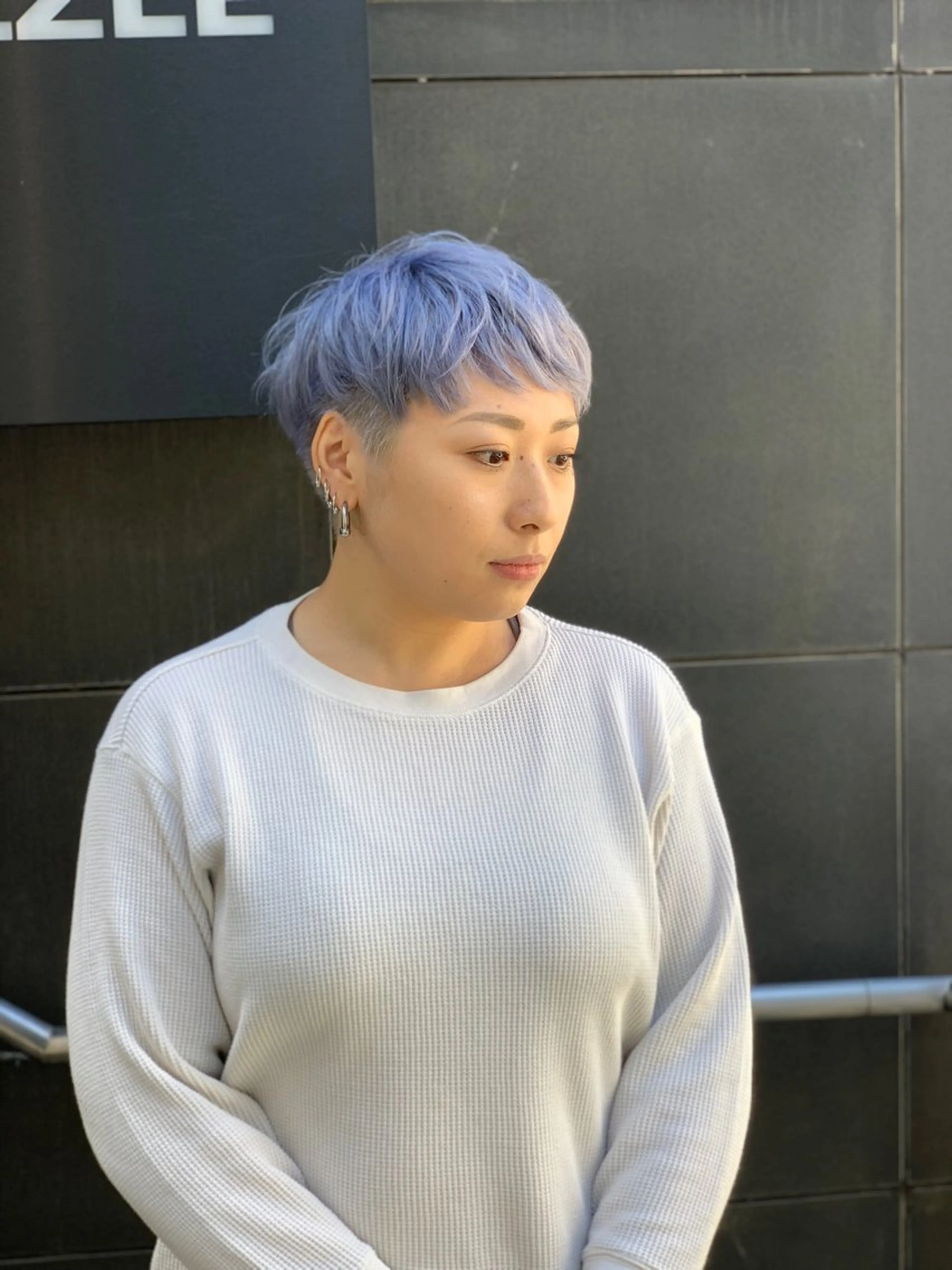 ショート カラー メンズ キッズ メンズブリーチ メンズハイトーン ブリーチ ハイトーンカラー ヘアカラー トリートメント BRAIDS💎愛子 大人ハイライト💎のヘアスタイル