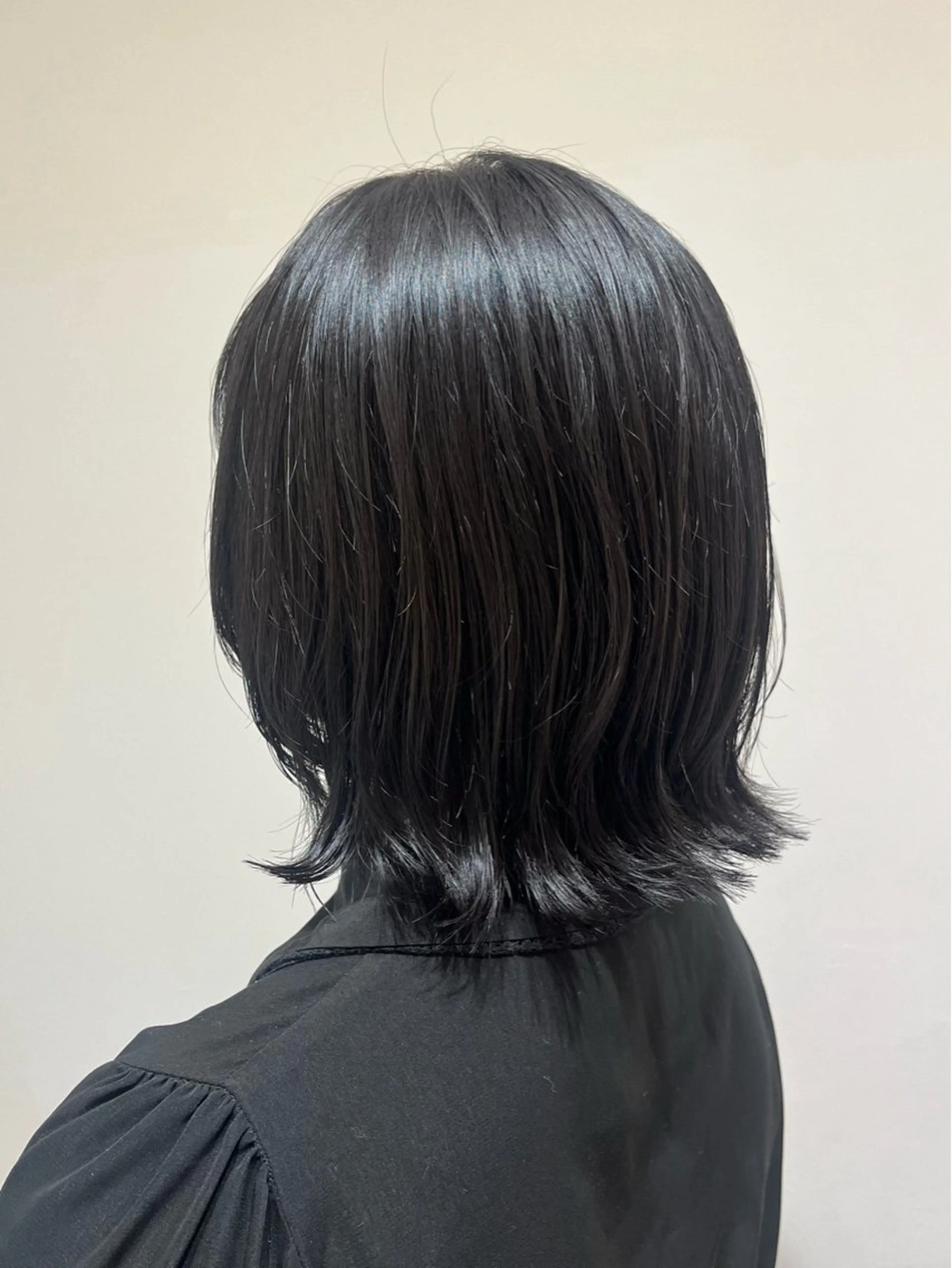 ミディアム カラー パーマ レイヤー/顔まわり 透明感カラー柳澤優名のヘアスタイル