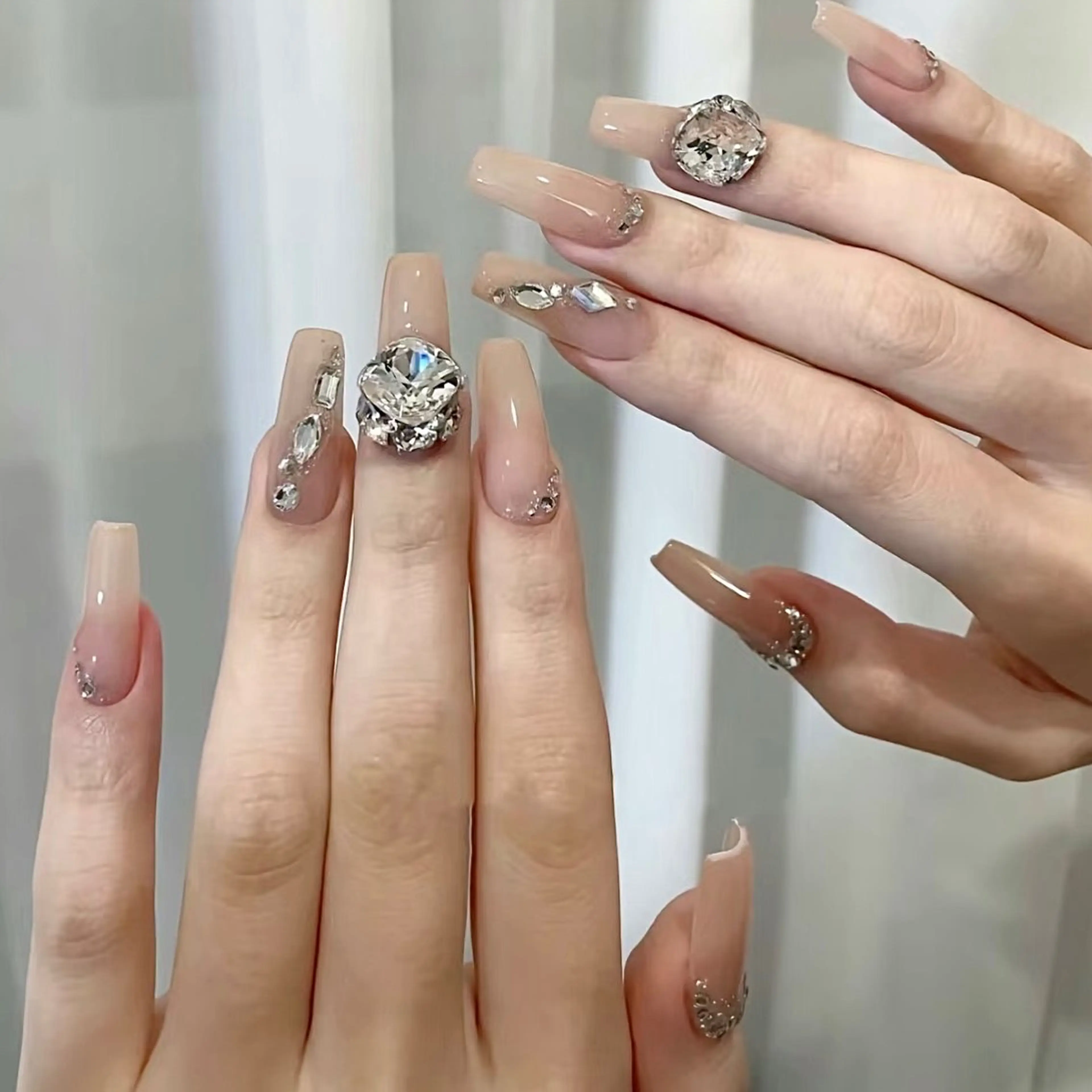 ネイル Ugirl Nail Pinpin🤍のネイルデザイン