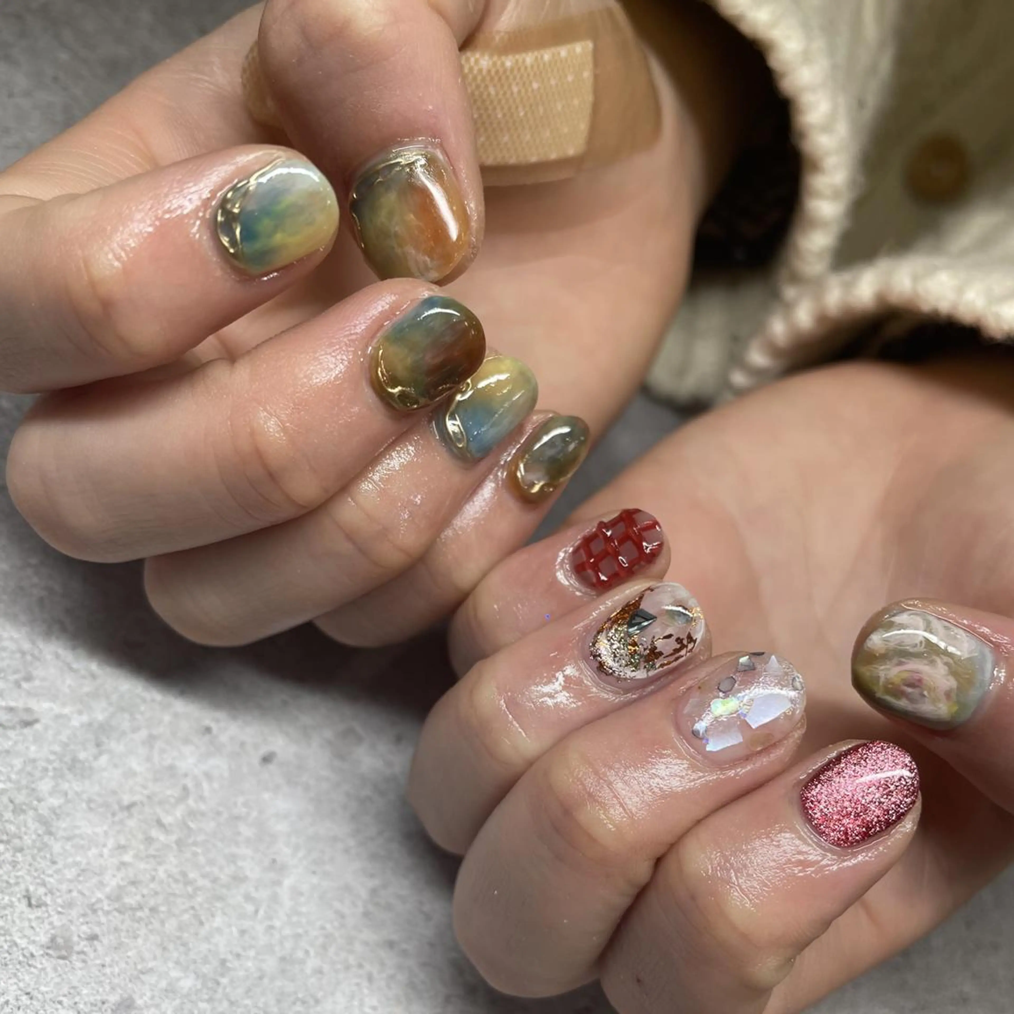 ネイル ハンドネイル フットネイル p.o.n. nuance/個性的のネイルデザイン