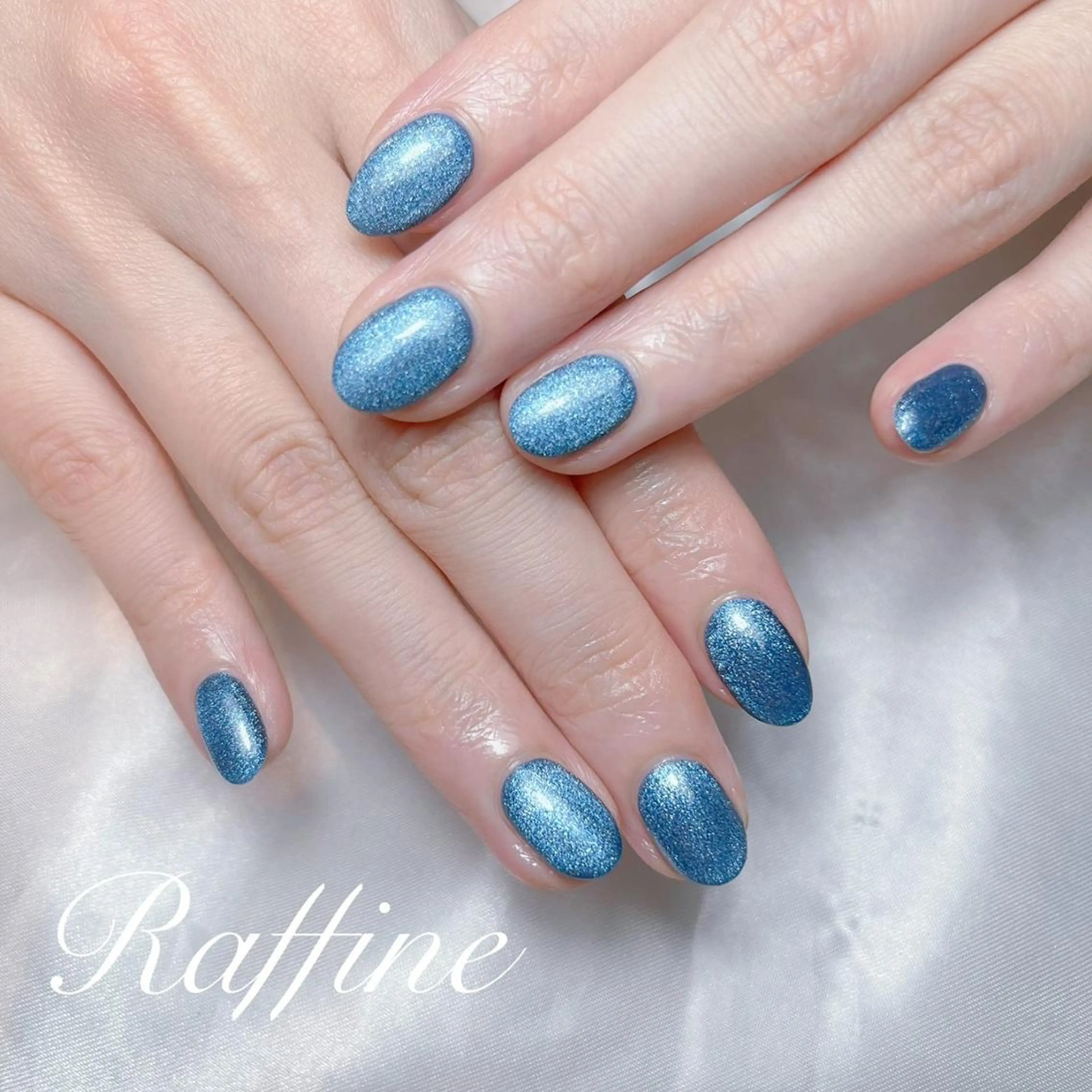 ネイル ハンドネイル RAFFINE haru🦋🩵のネイルデザイン