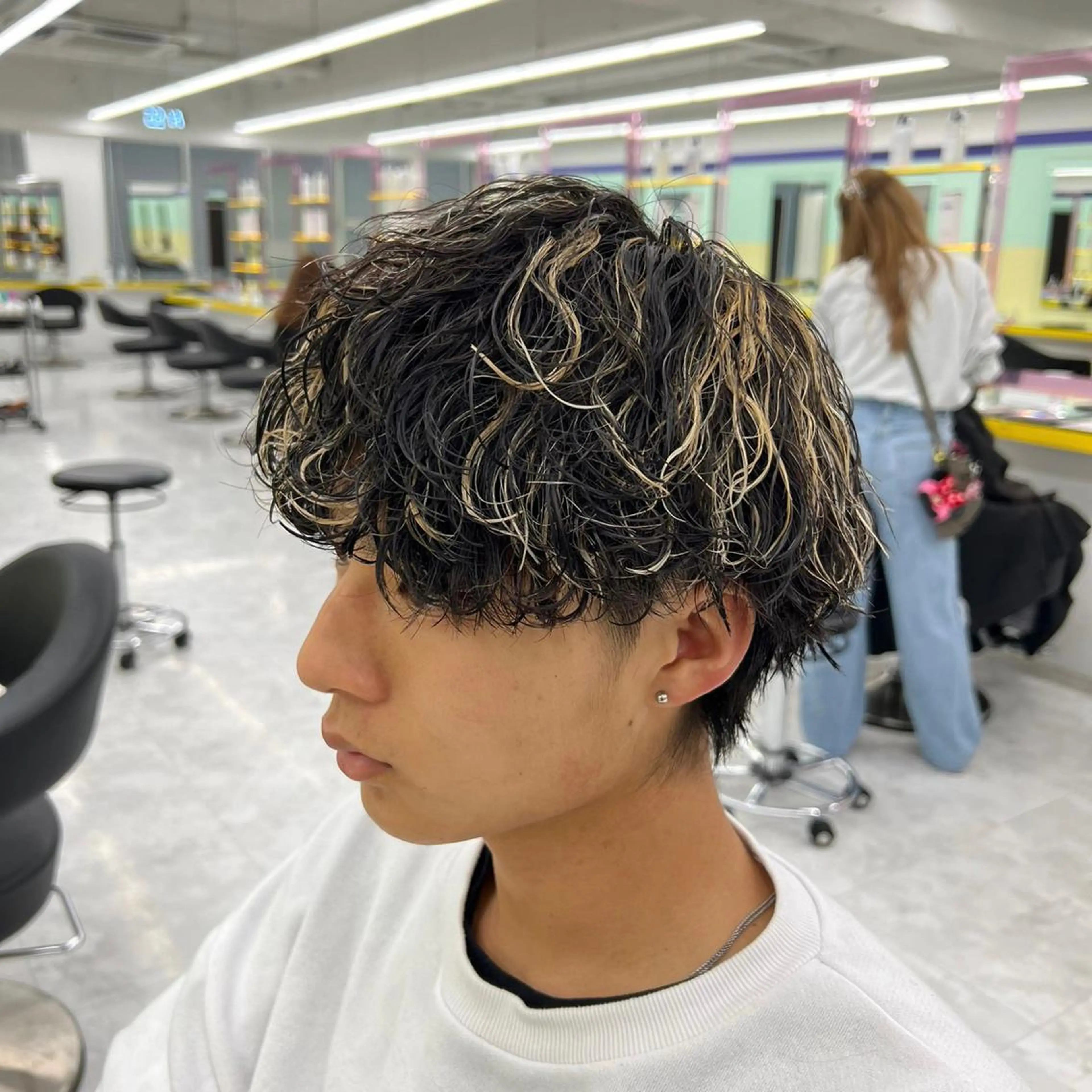 カラー パーマ メンズ 大人っぽ♡上品な暖色 ♡ブリーチなし♡のヘアスタイル