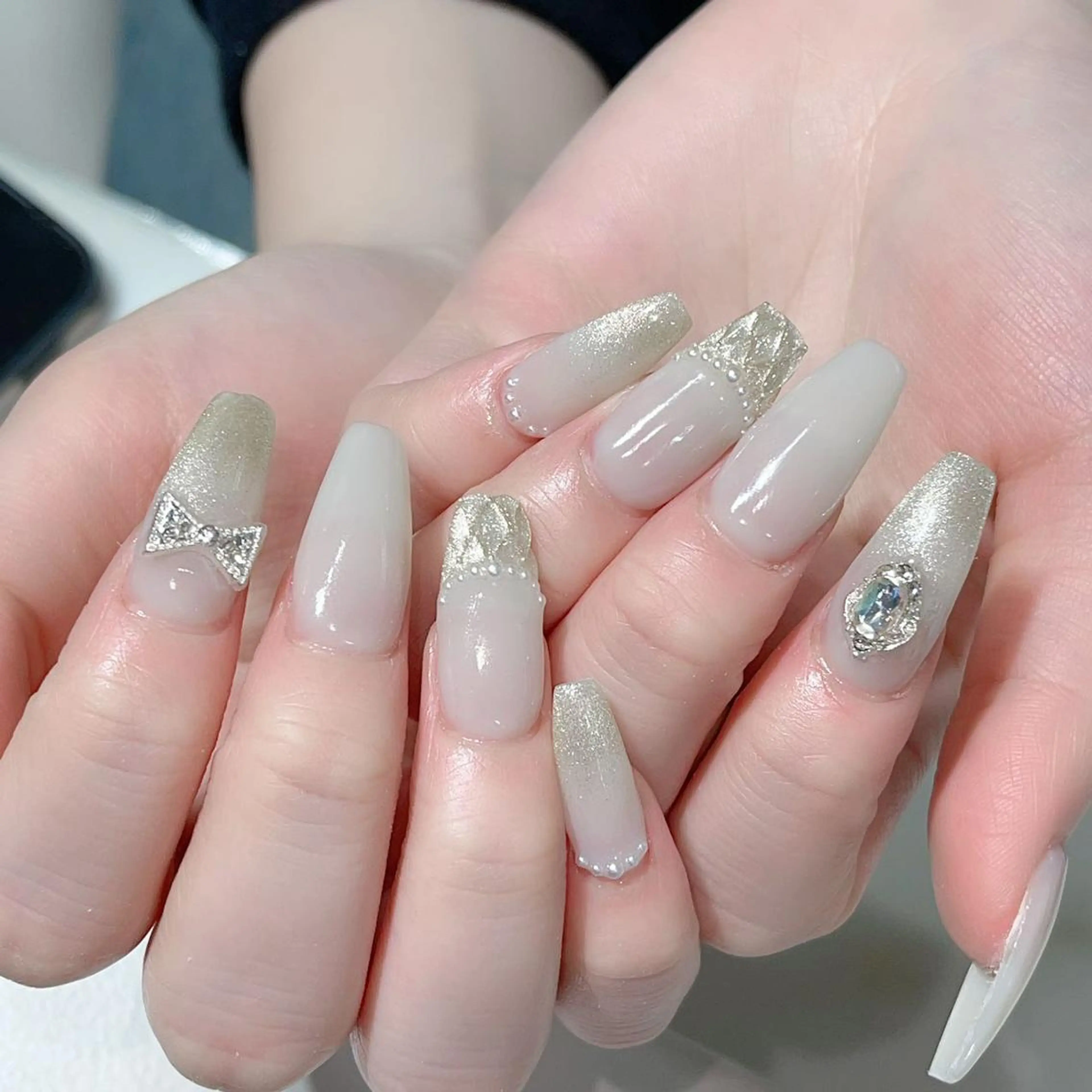 ネイル ハンドネイル Queens momoのネイルデザイン