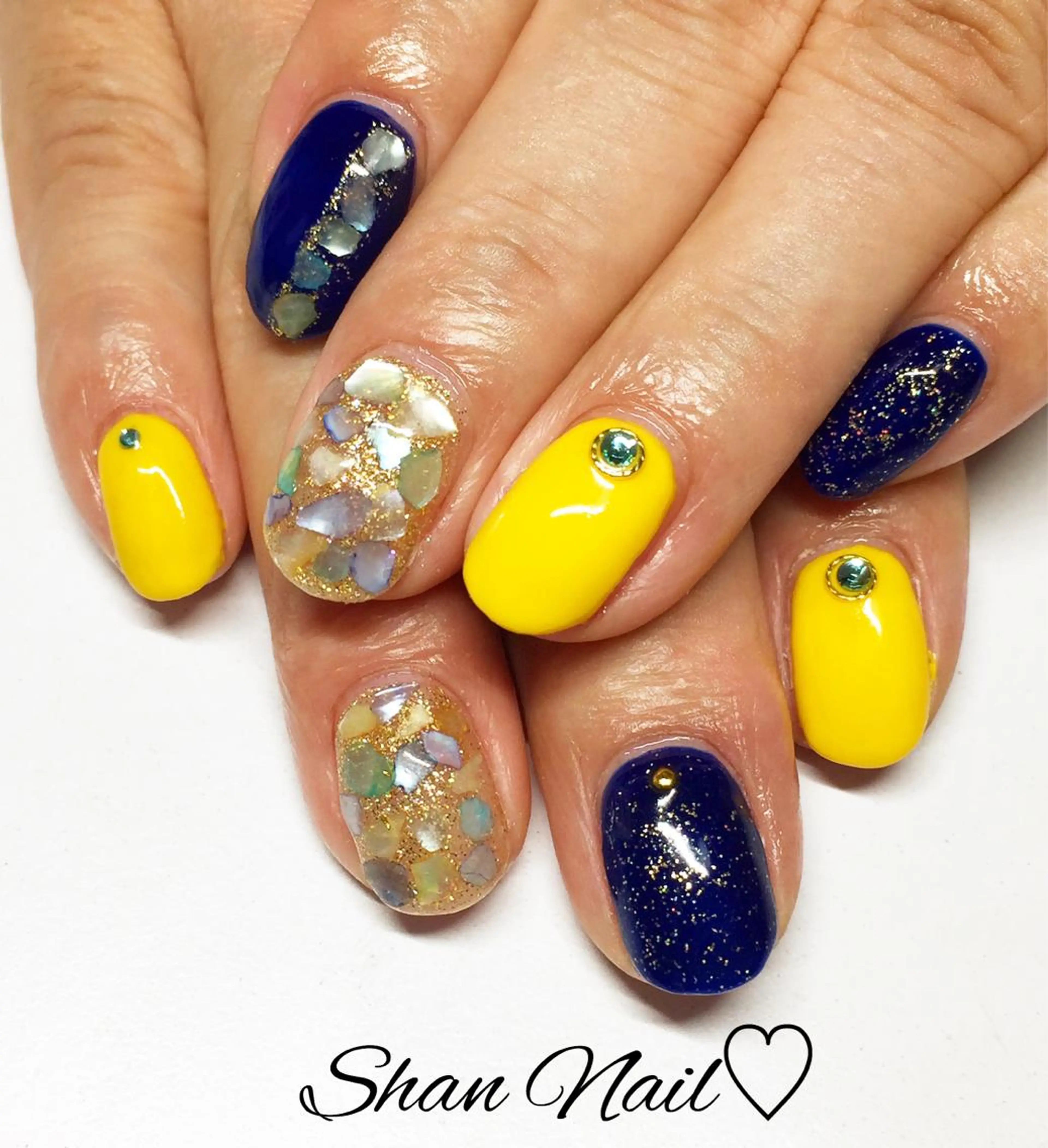 ネイル Shan Nailのネイルデザイン