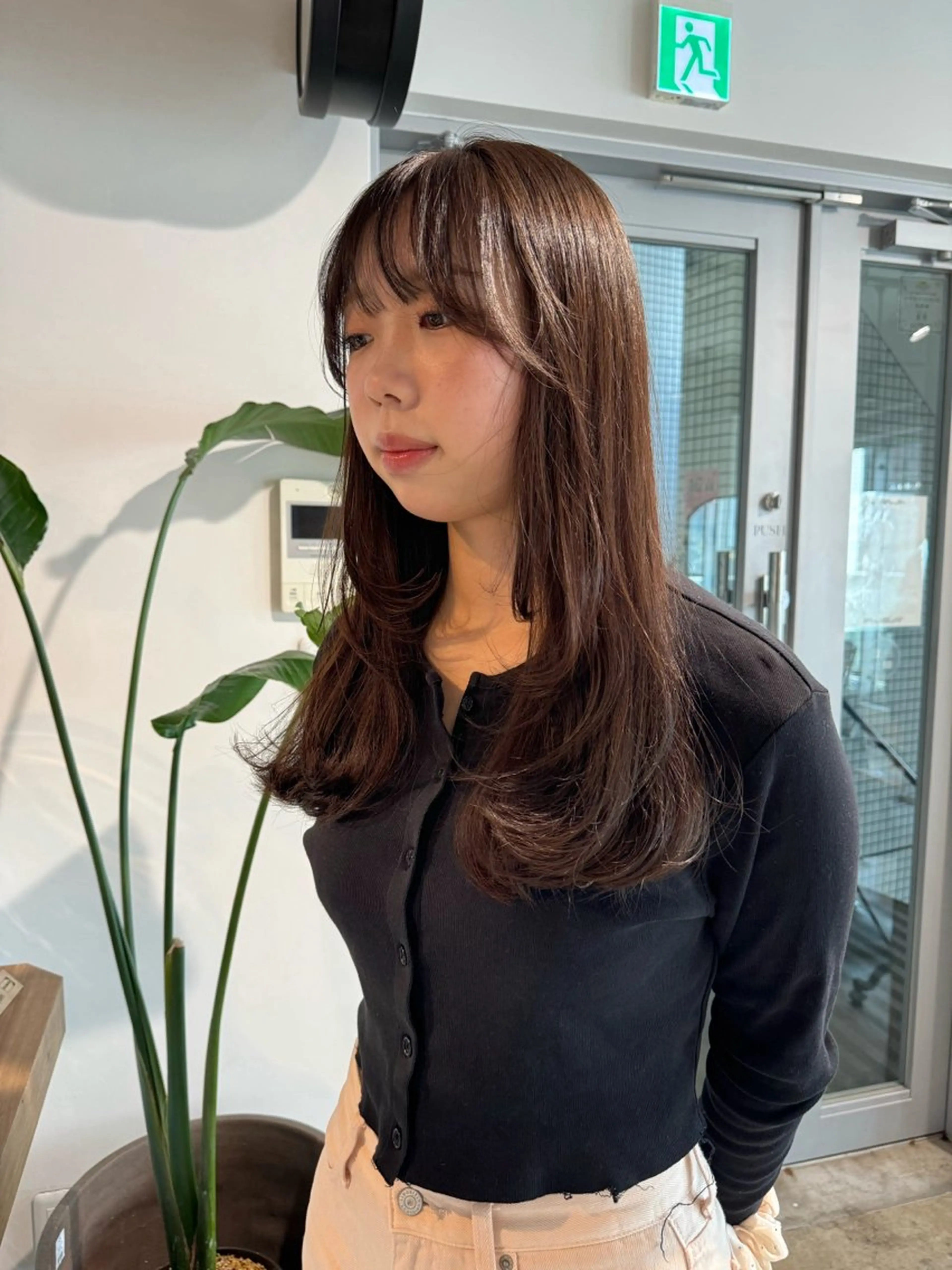 ロング カラー ロングレイヤー ブラウンカラー オリーブブラウン レイヤーカット ロング レイヤー/大人ボブ 渡邉【日吉美容室】のヘアスタイル