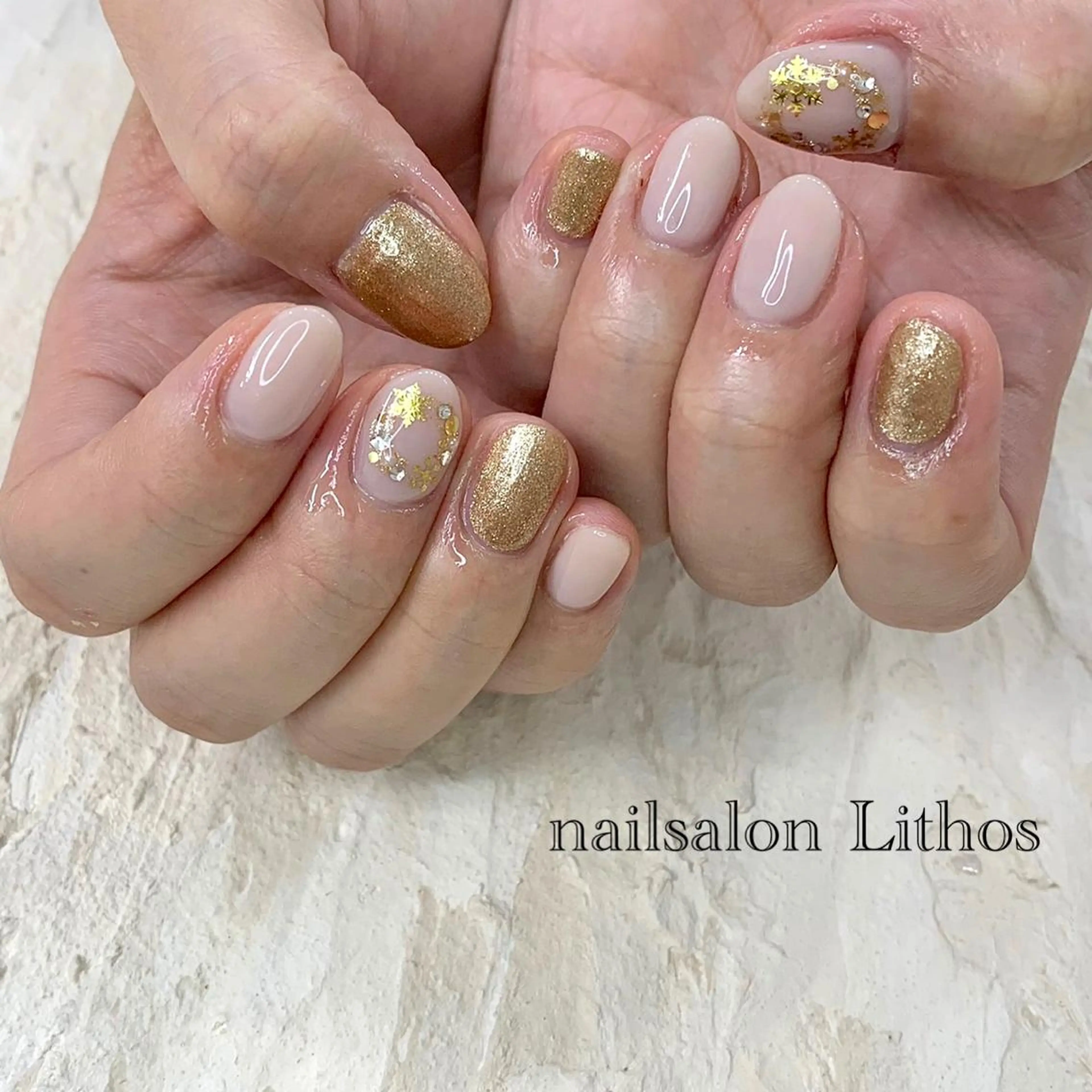 ネイル キラキラネイル ハンドネイル nailsalon Lithos所属・nailsalon Recontreのネイルデザイン