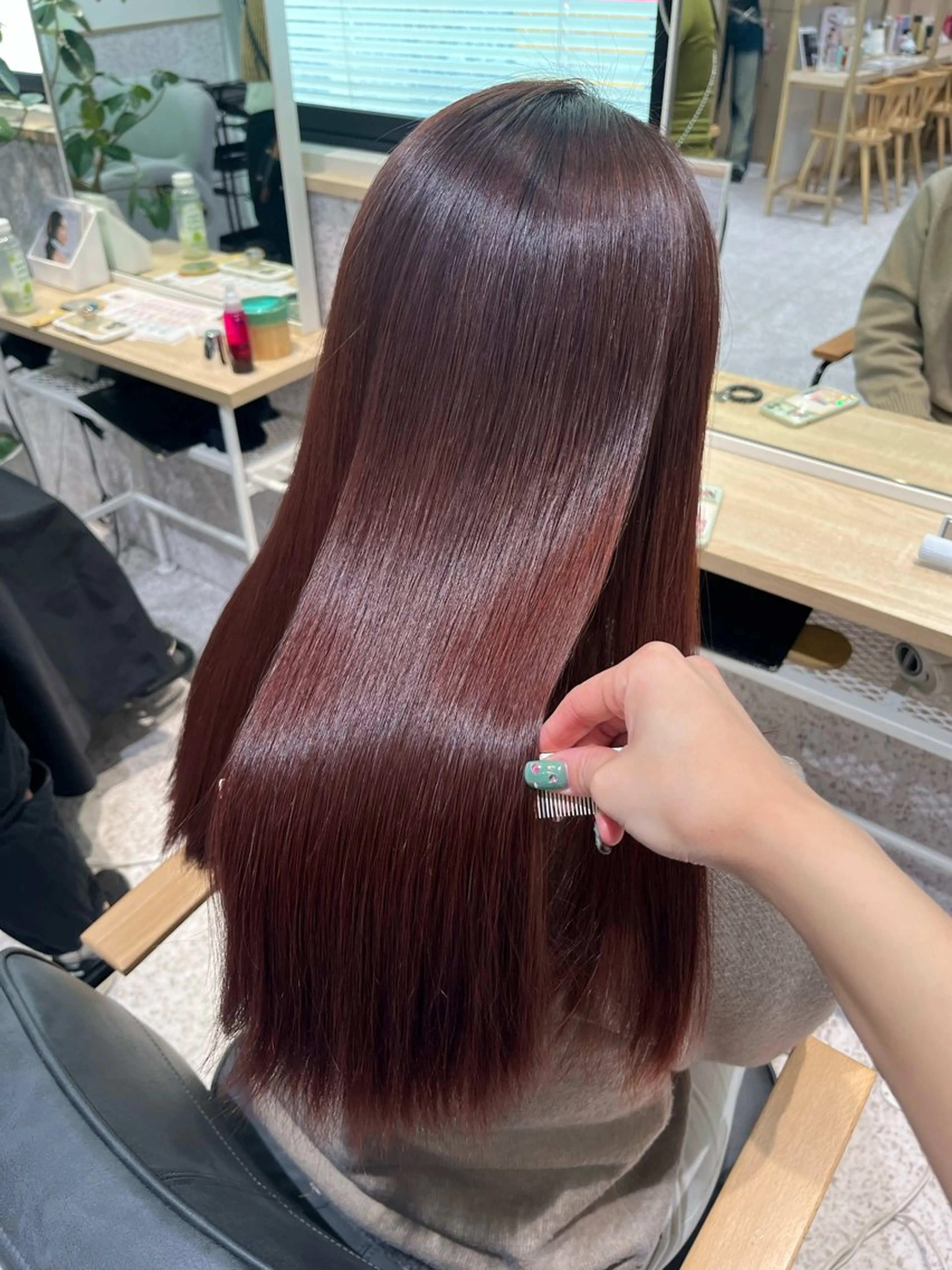 セミロング カラー セミロングパーマ ダブルカラー イヤリングカラー ハイライトカラー ハイトーンカラー ヘアカラー トリートメント 髪質改善&艶カラー/ ほんだあみ (♡)のヘアスタイル