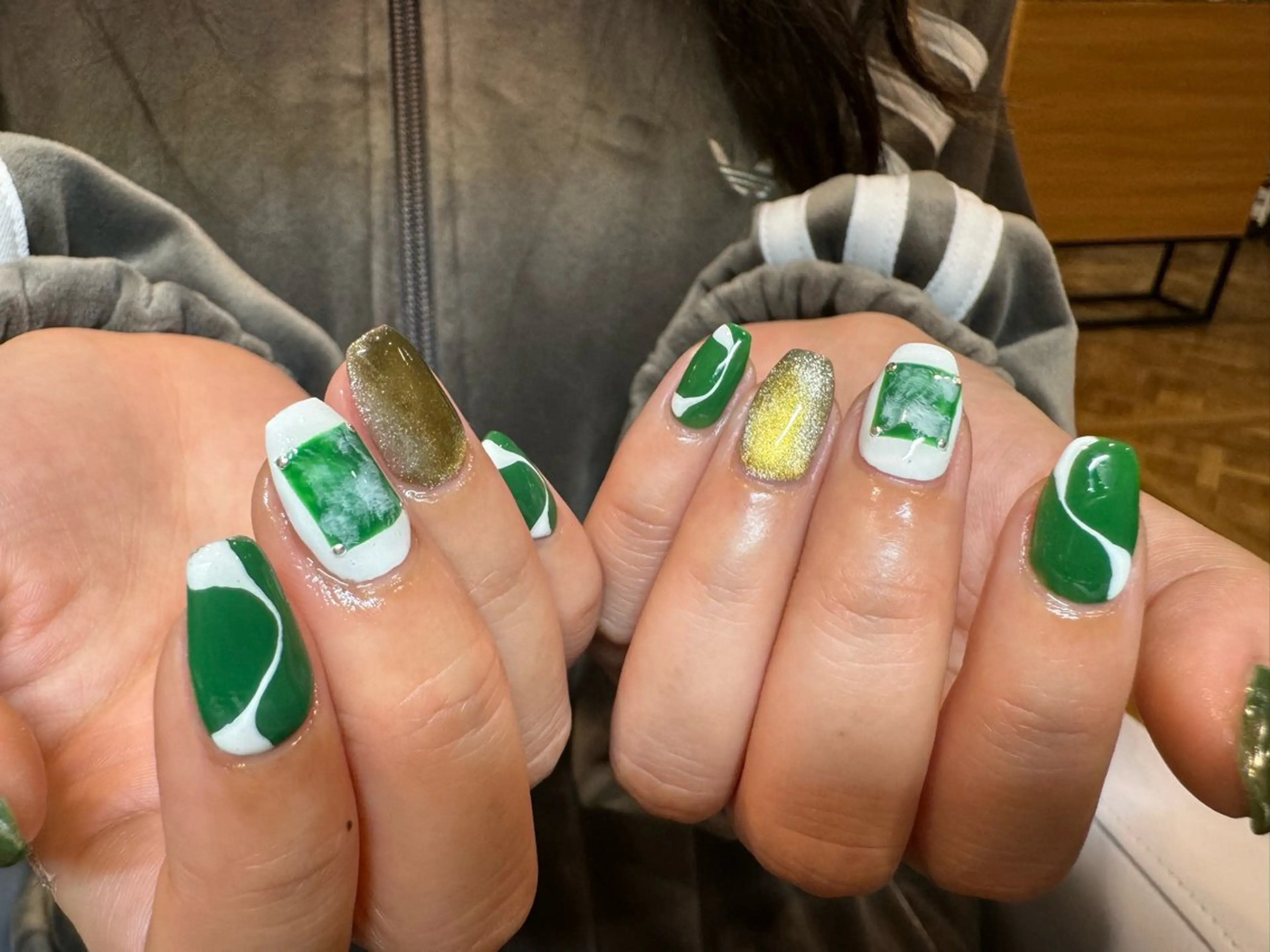 ネイル 持ち込み ハンドネイル tsumeasobi所属・tsumeasobi 🪬macoのネイルデザイン