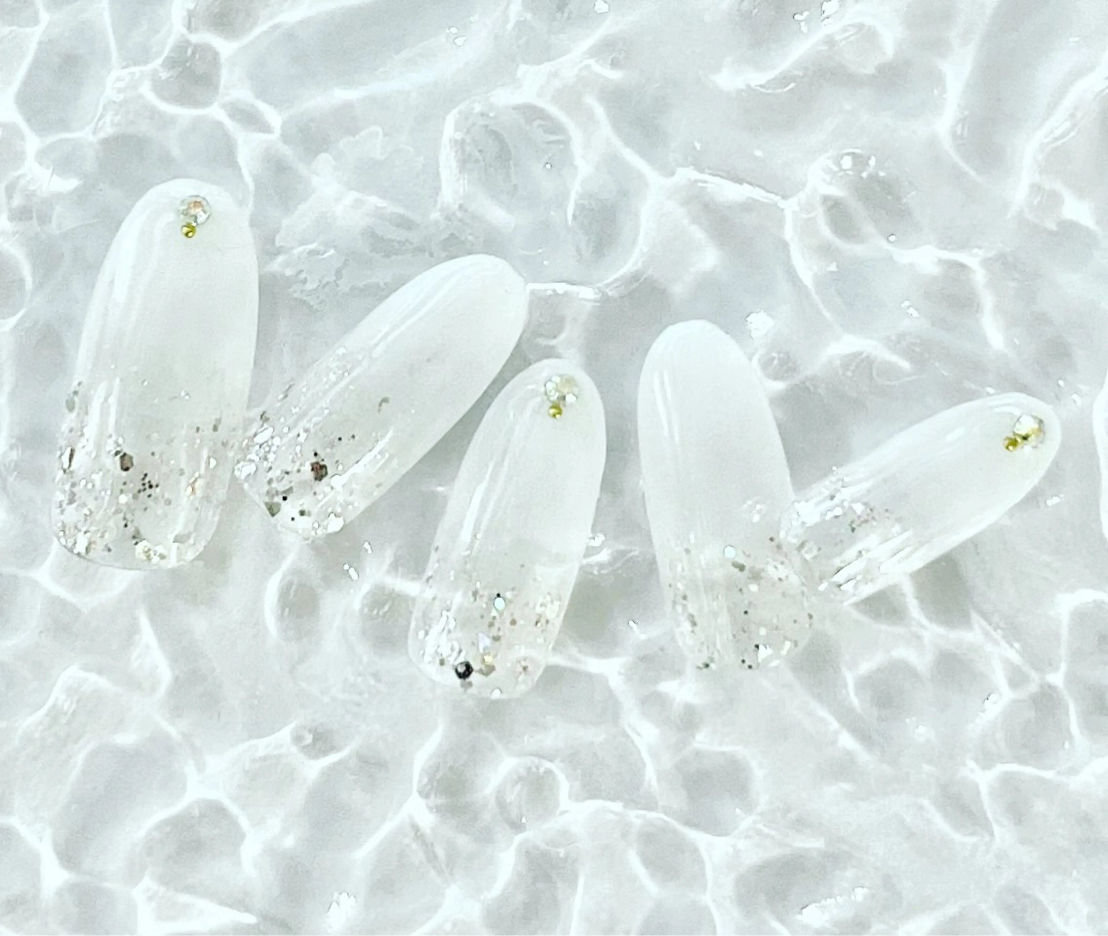 ネイル シンプルネイル ルル ソレイユのネイルデザイン