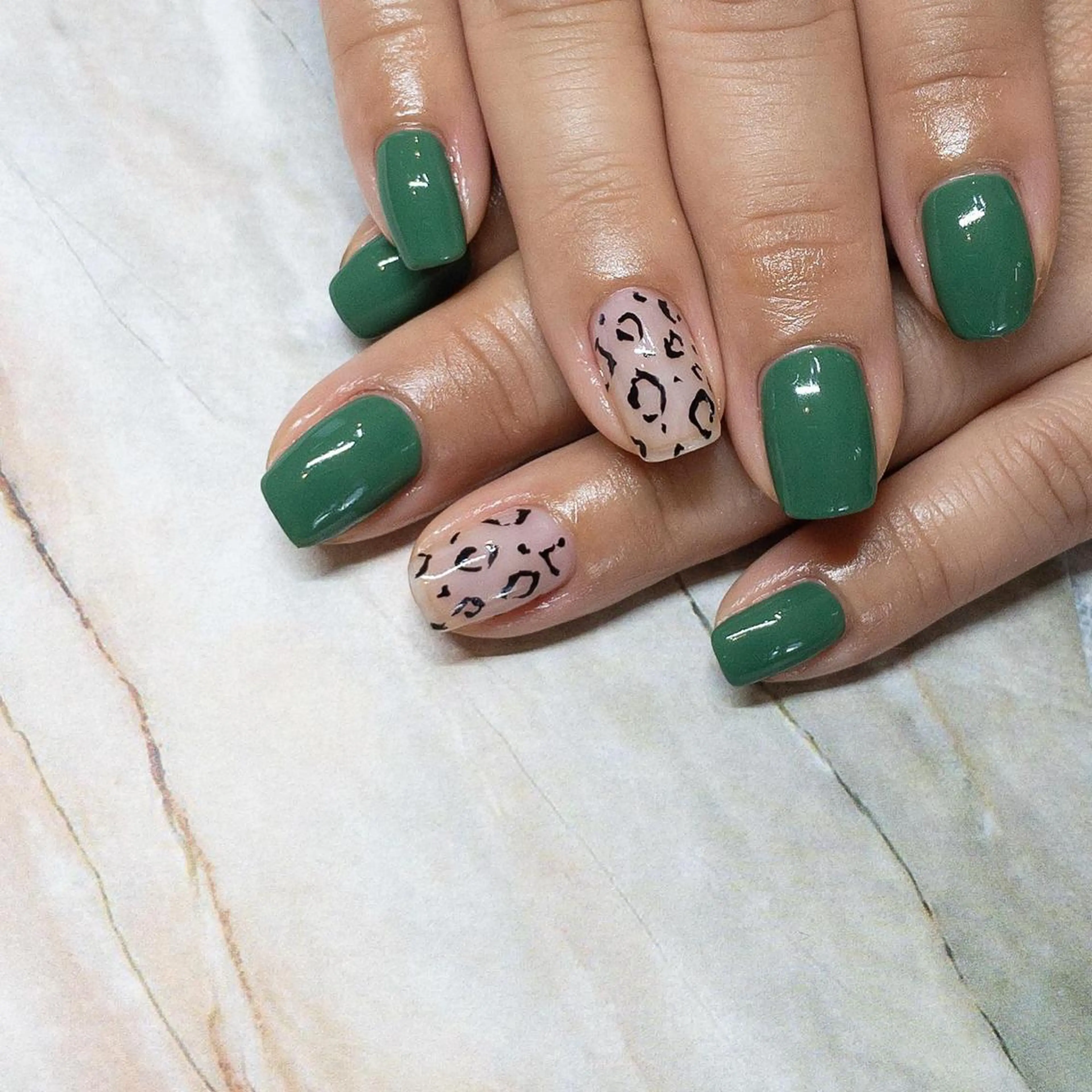 ネイル ハンドネイル rokunana 佐野のネイルデザイン