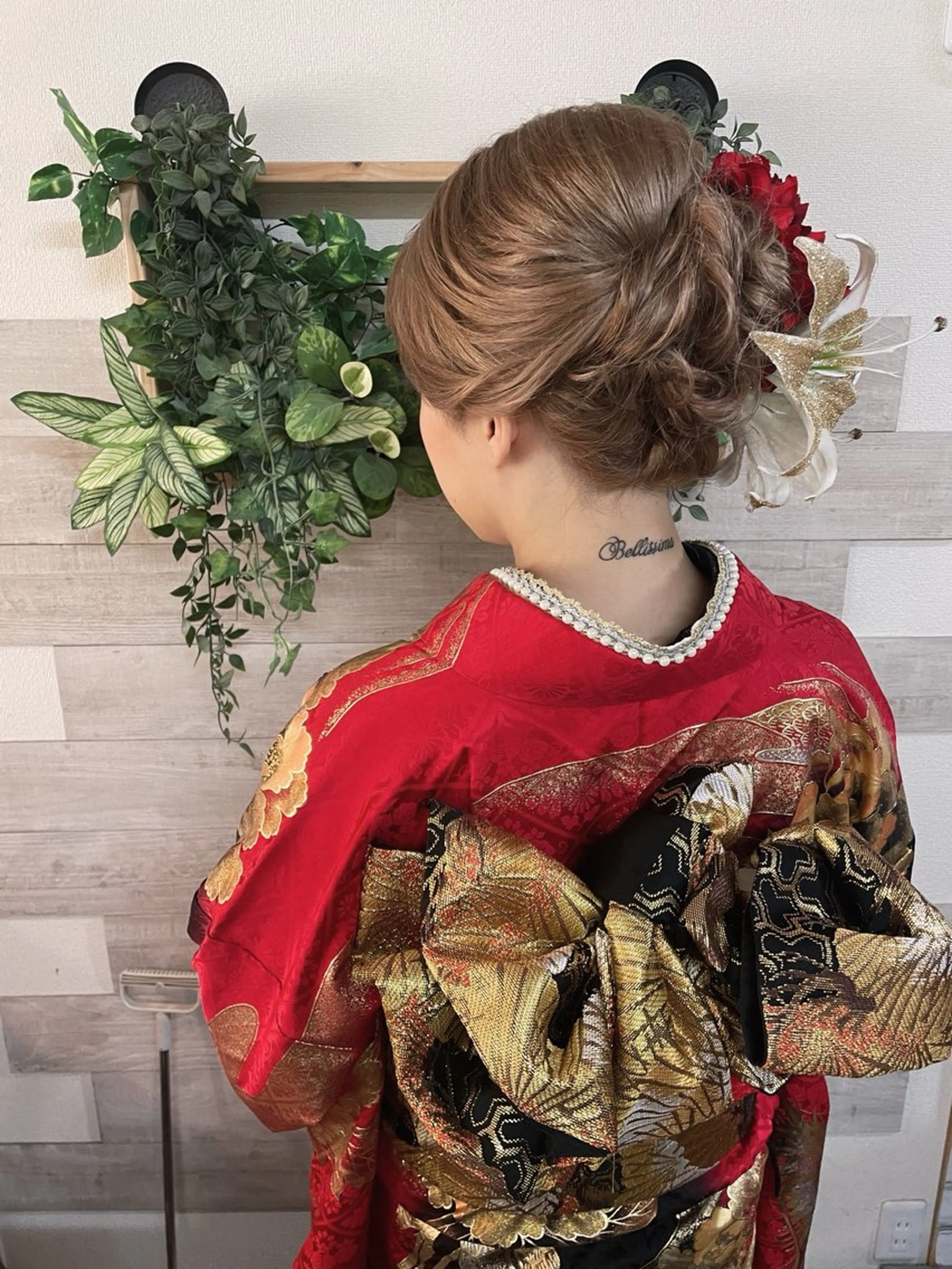 ロング ヘアアレンジ キッズ 成人式 PLUS縁所属・ヘアメイク10年から 美容師💄Anriのヘアスタイル