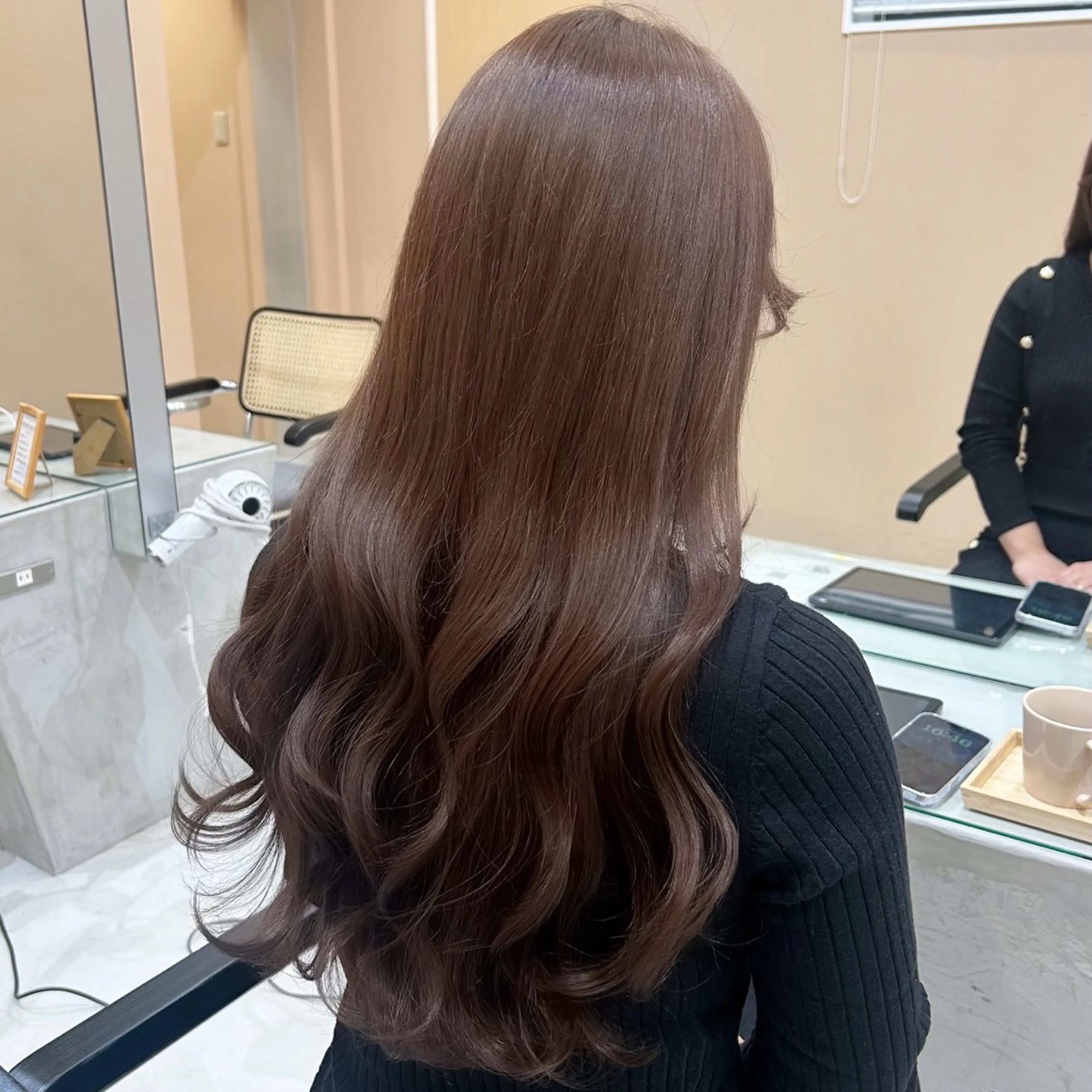 ロング カラー ブラウンカラー マロンブラウン ロング Gigi インターパーク 宇都宮所属・萌音 🎀 宇都宮 / インターパークのヘアスタイル