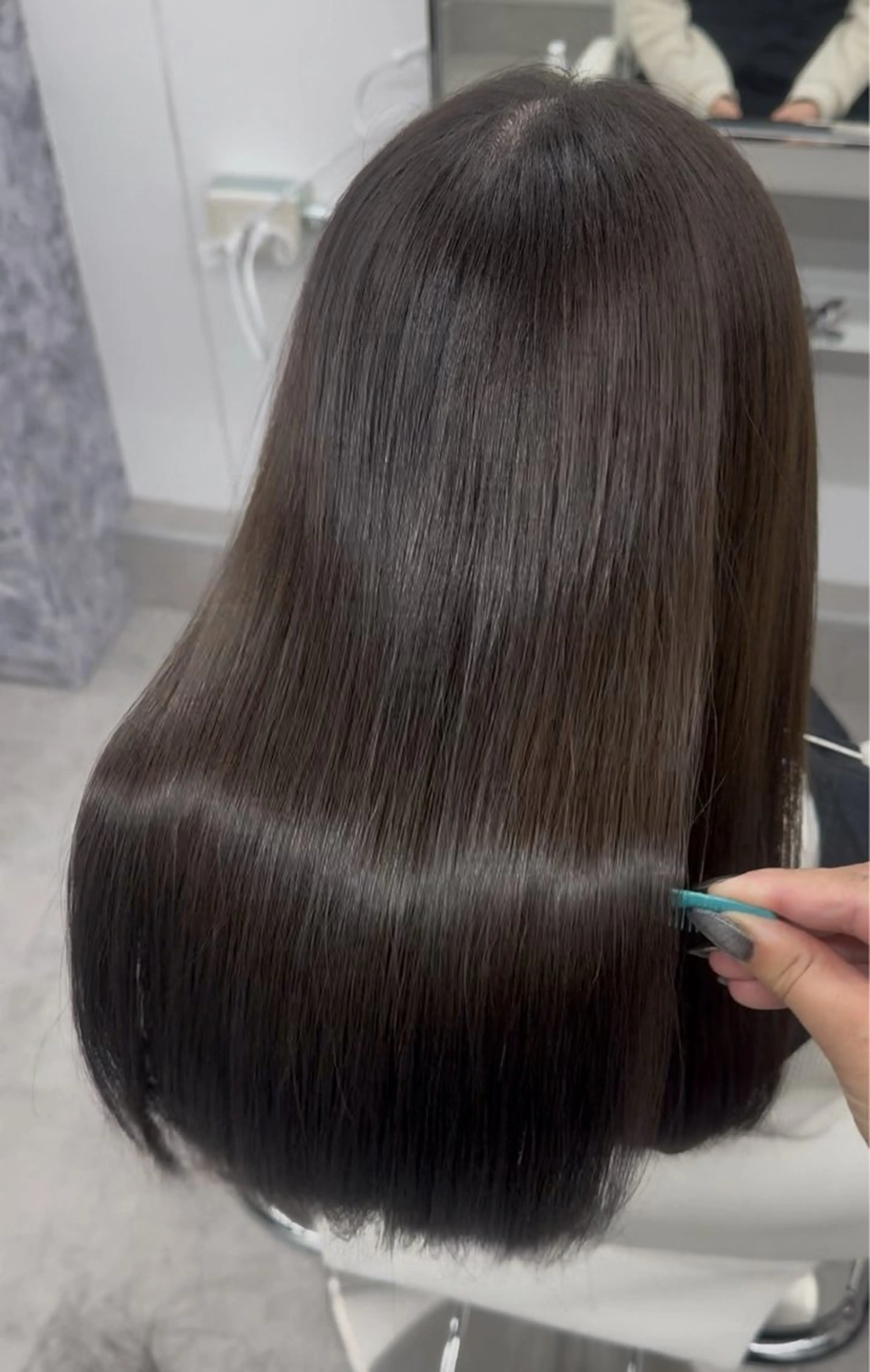 セミロング カラー カット ヘアカラー トリートメント 🕯コバ/レイヤー/ 透明感/縮毛🕯のヘアスタイル