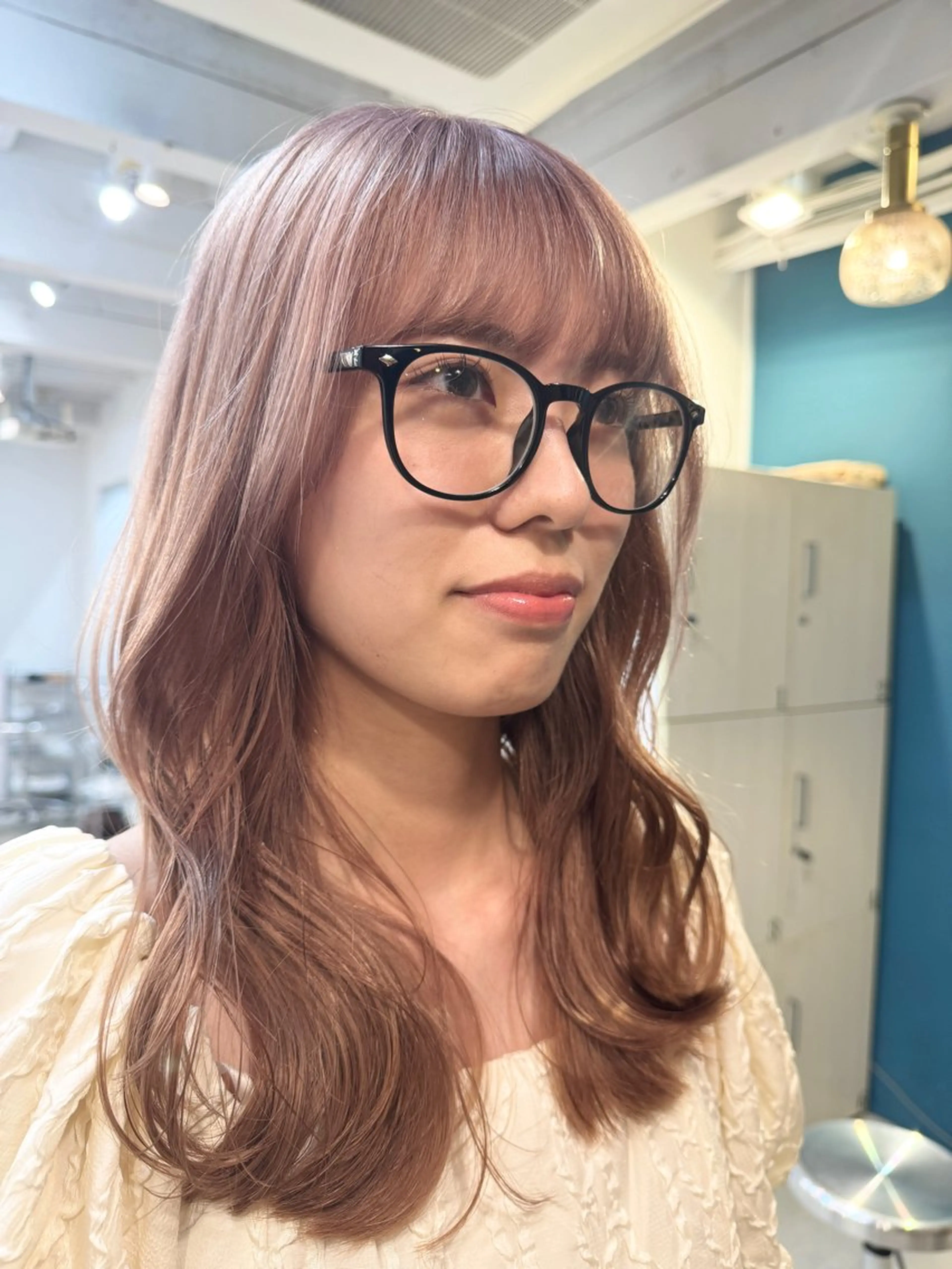 ロング カラー ヘアカラー トリートメント 透明感カラー/ハイト ーン/メイク/umiのヘアスタイル