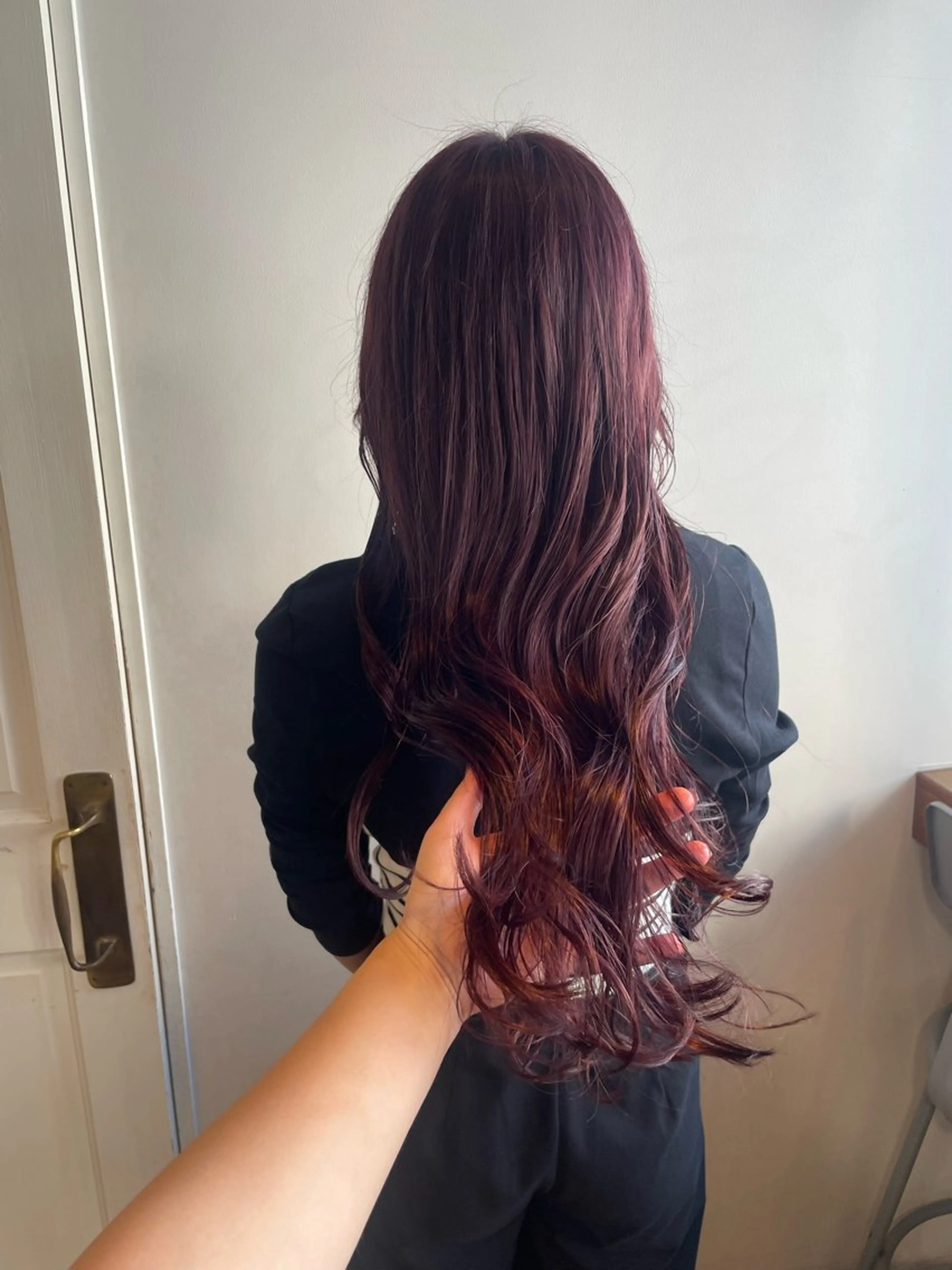 ブリーチなしダブルカラーで暖色カラー+似合わせカットの写真