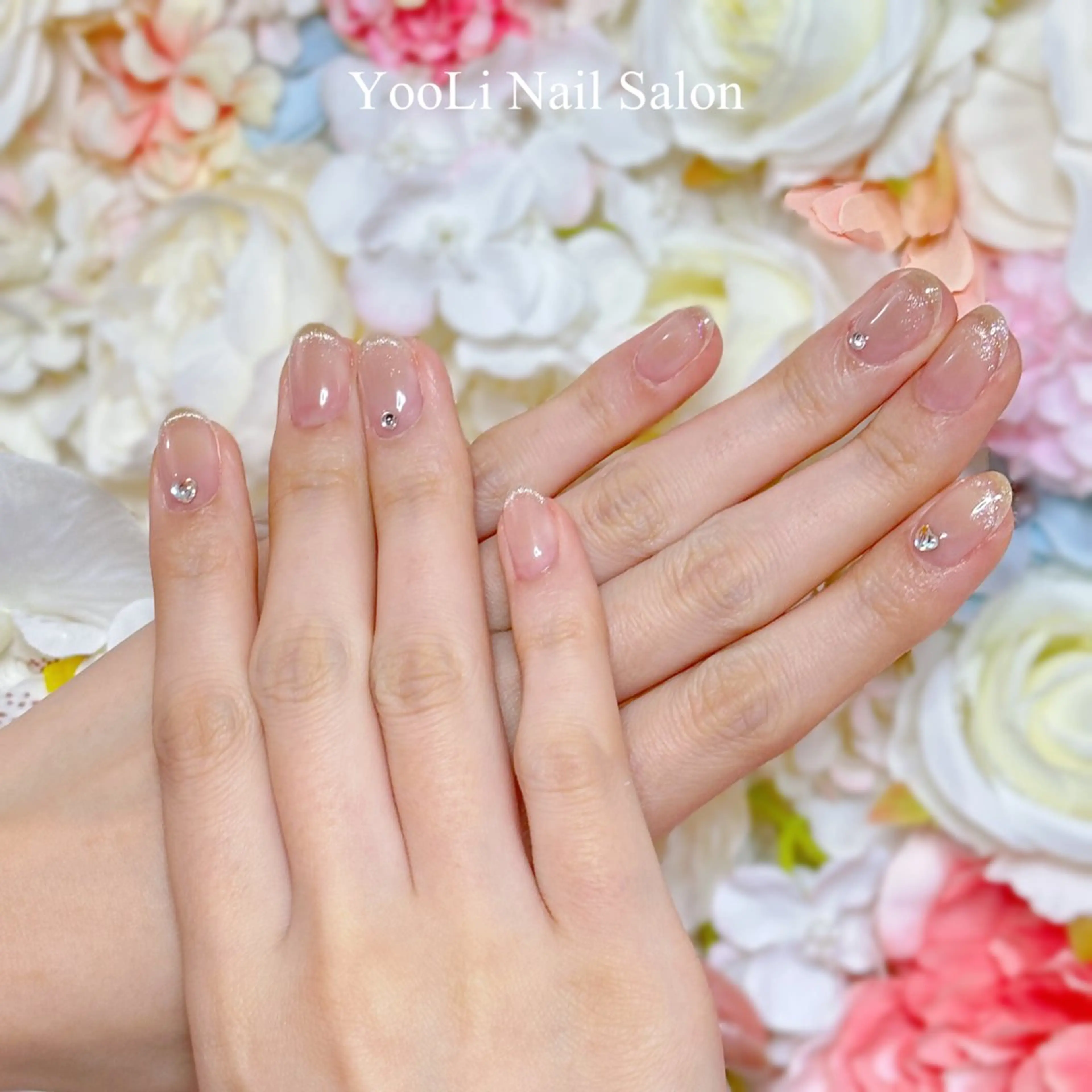 ネイル オーロラネイル チークネイル フレンチネイル ガラスフレンチ グラデーション 🎀 あやのネイルデザイン