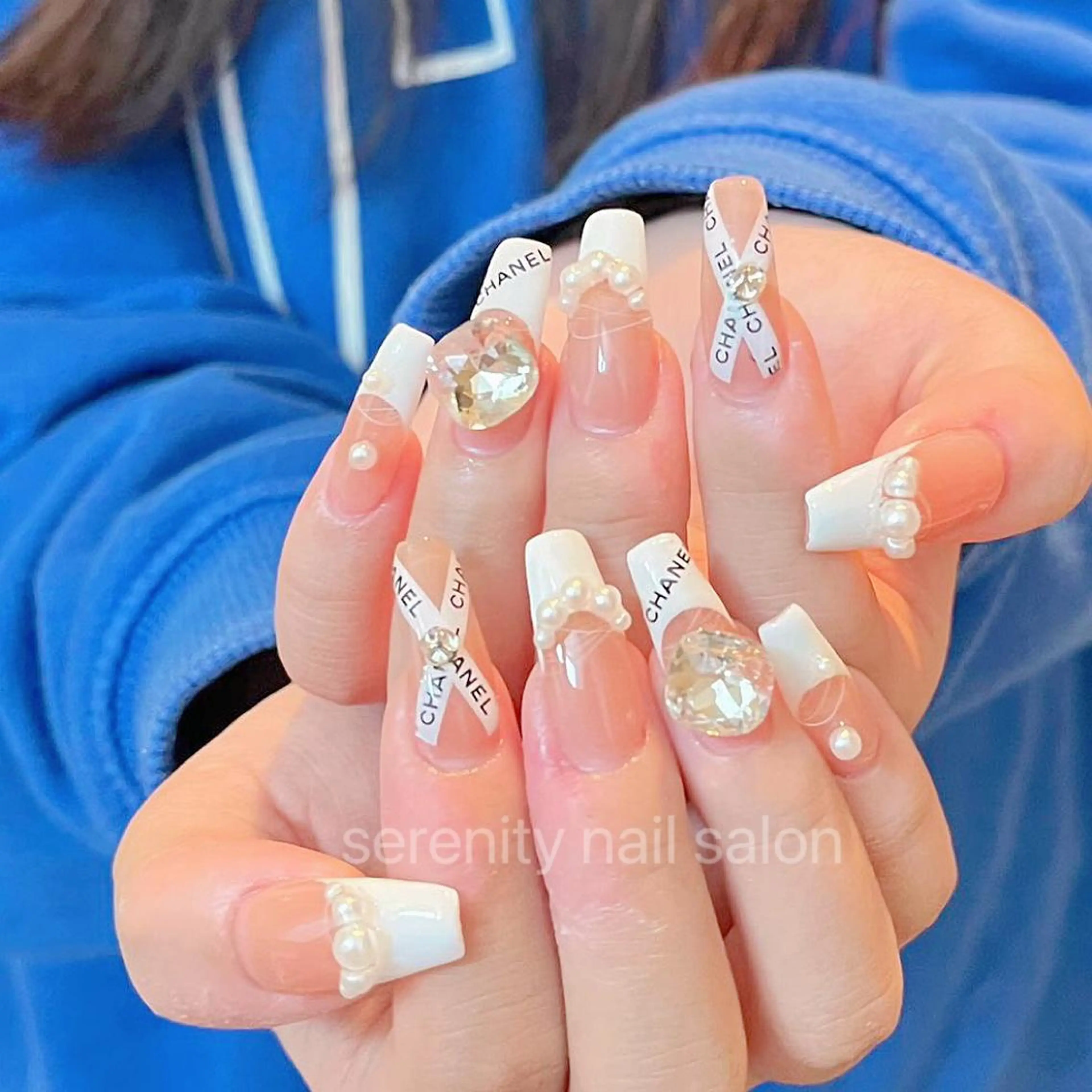 ネイル ハンドネイル ハンドケア ✨Serenity Nail salonのネイルデザイン