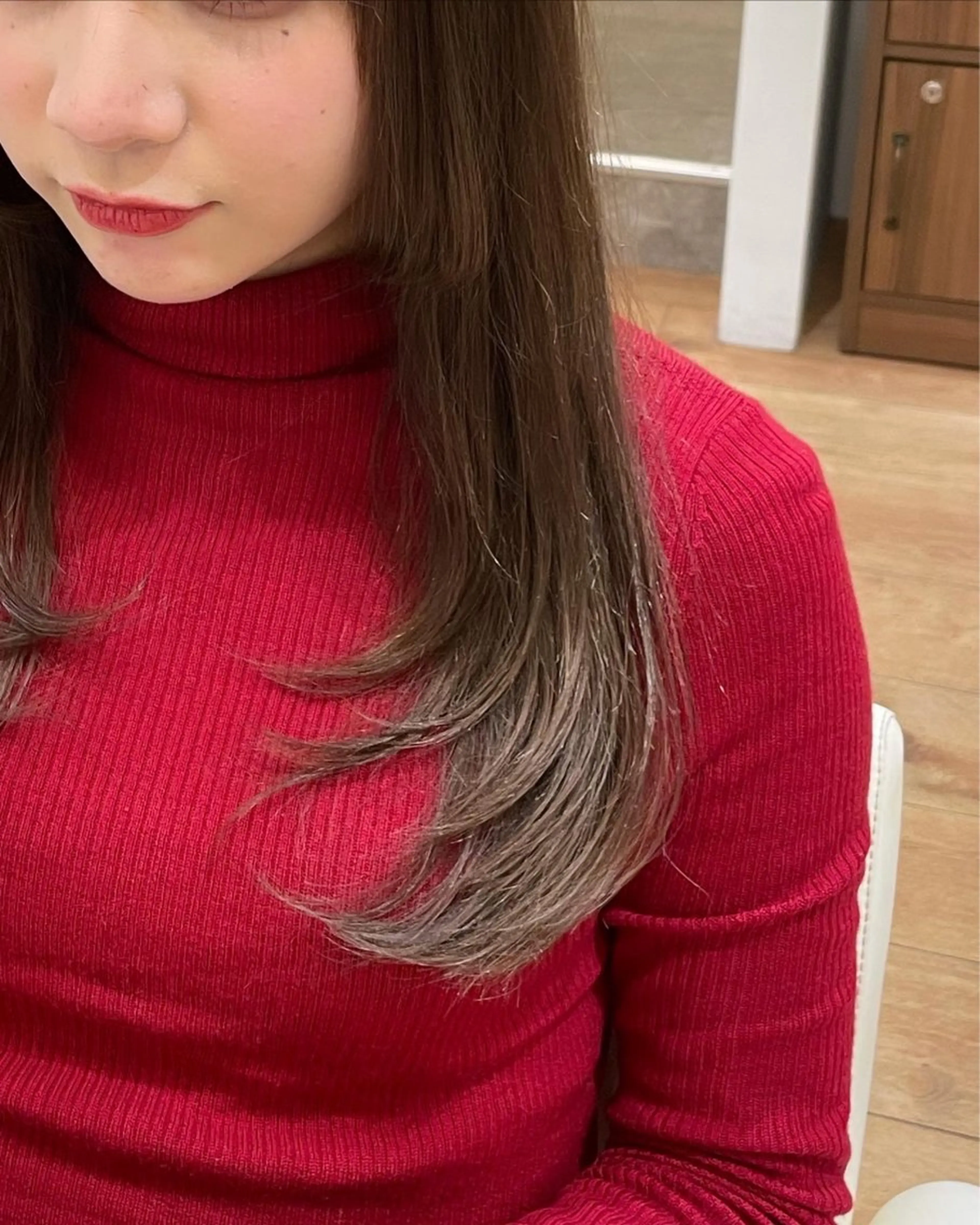 セミロング 姫カット レイヤーカット eternal所属・松浦 愛利花のヘアスタイル