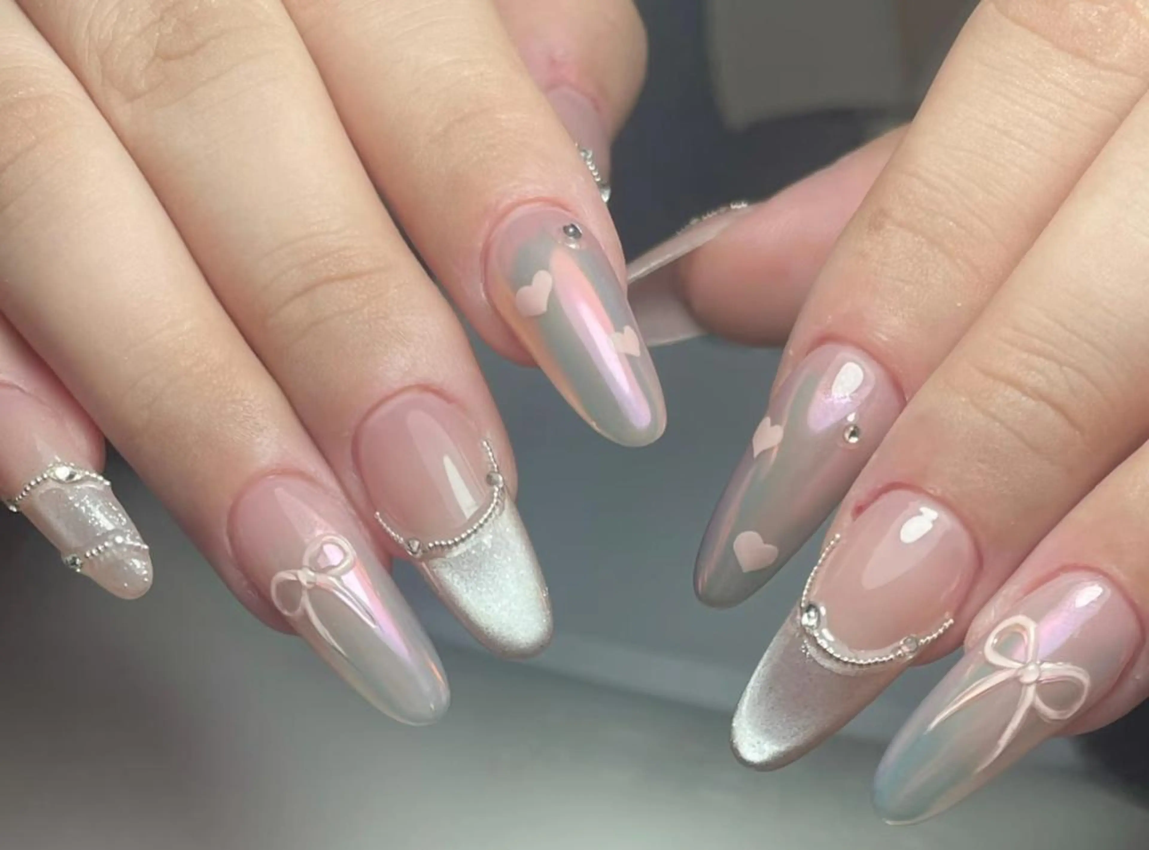 ネイル ハンドネイル 🎀 Ayaka_nailのネイルデザイン