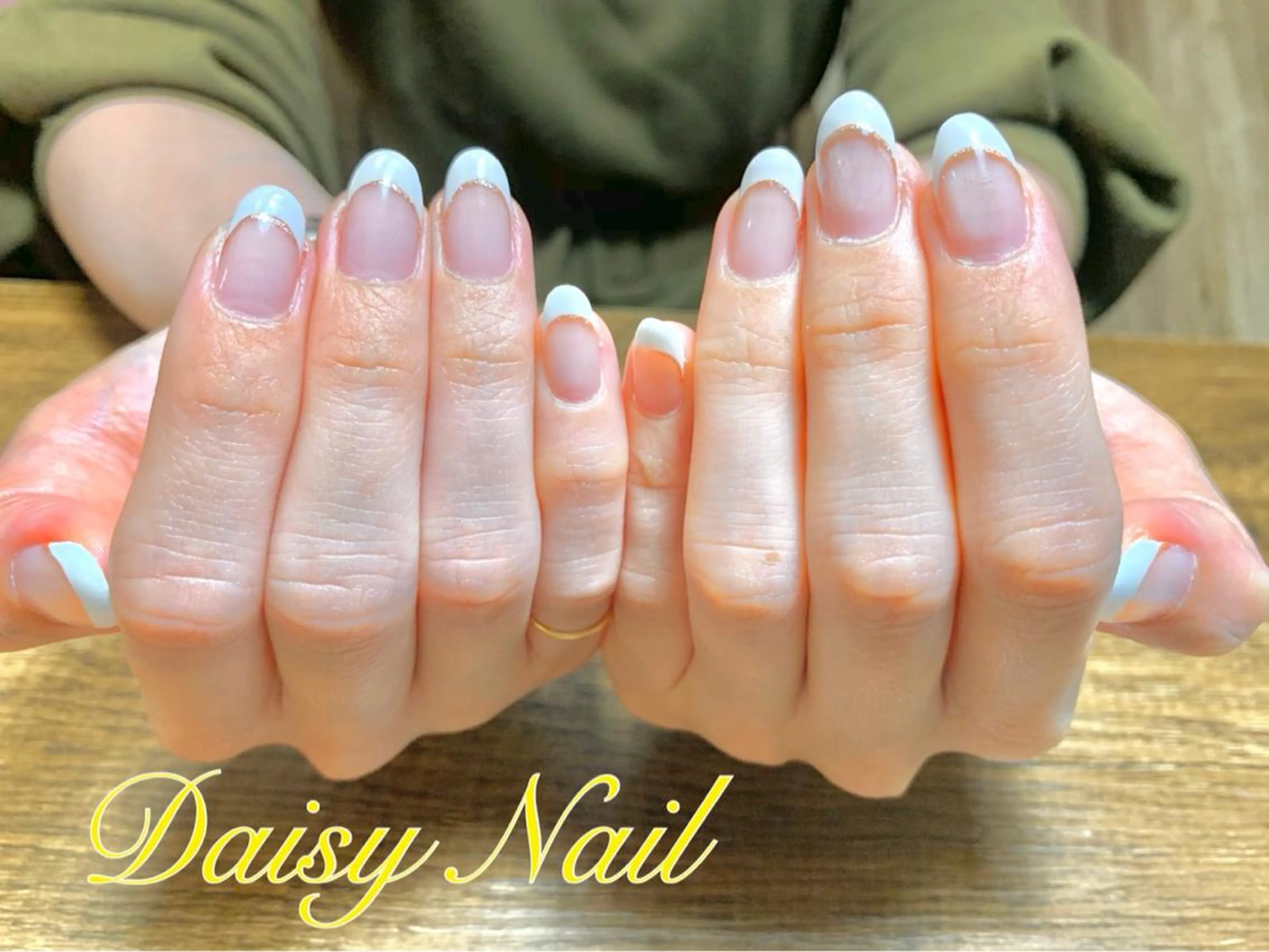 うる艶【フレンチorカラーフレンチ/オフ込】《初回10%OFF》(ケア&保湿ハンドマッサージ付)選べるカラー多数◎の写真