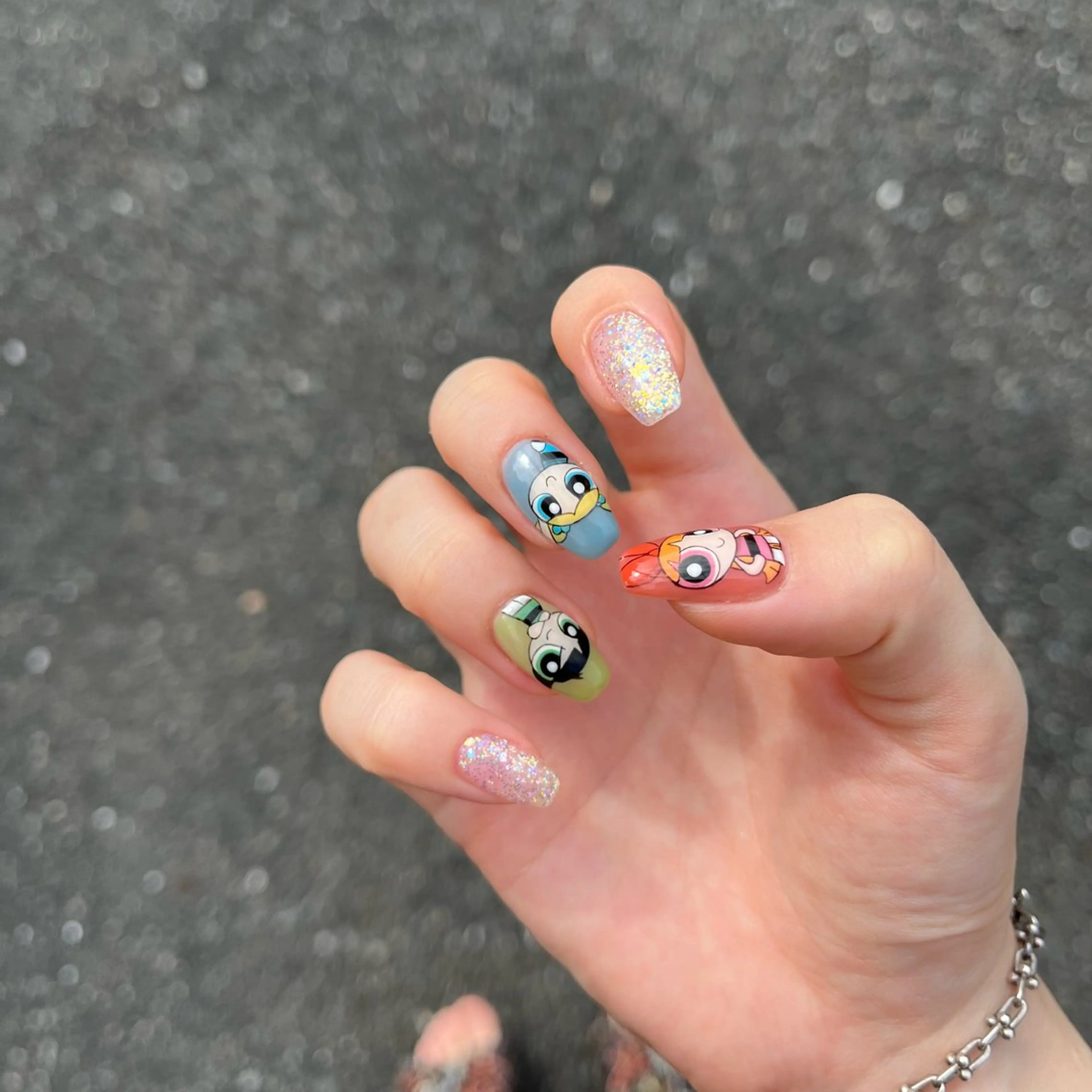 ネイル mahalo nail salon所属・野々山 亜美のネイルデザイン
