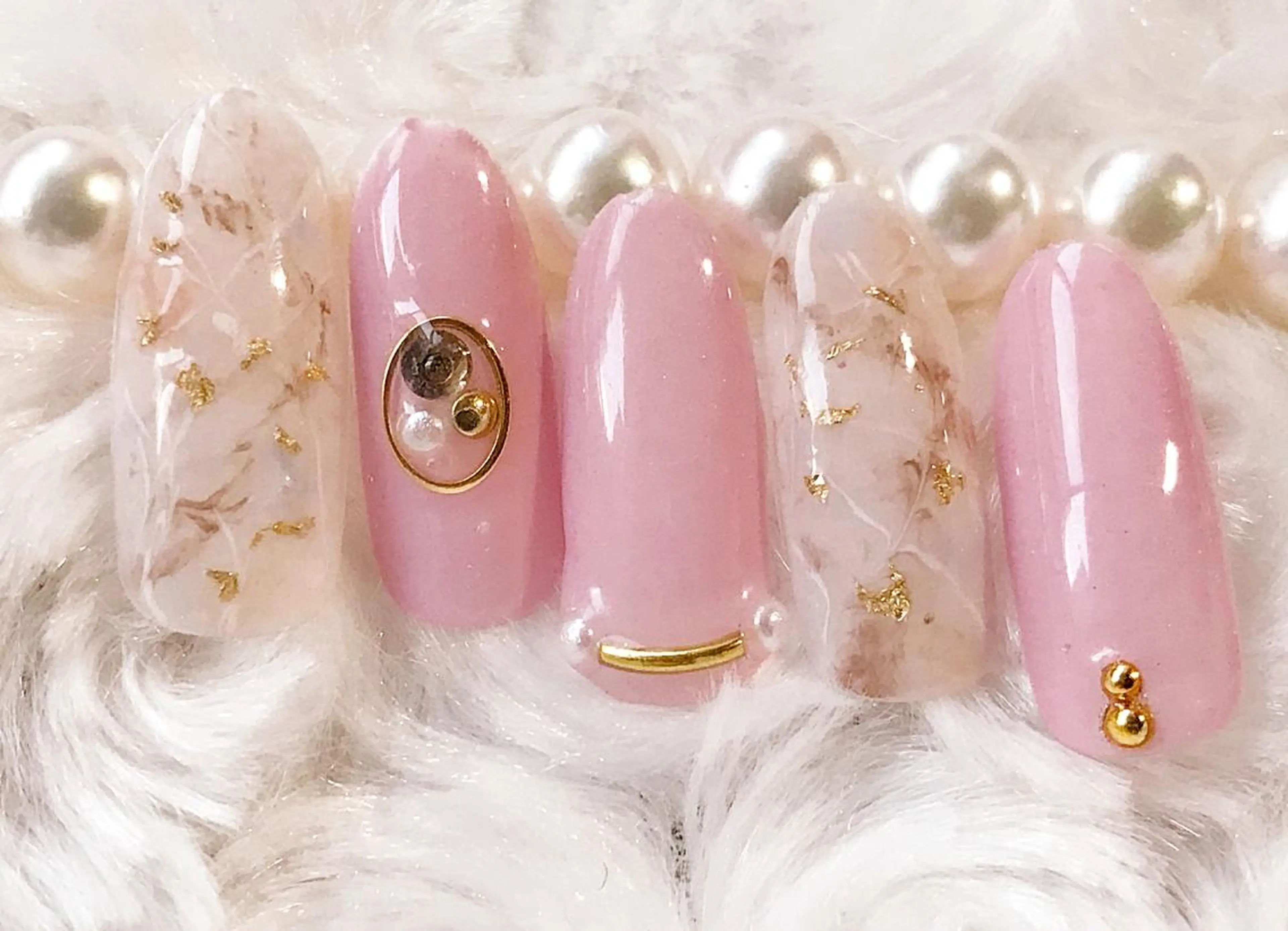 ネイル アートネイル 大理石ネイル(マーブル) ピンク ストーンネイル Satomi  のネイルデザイン