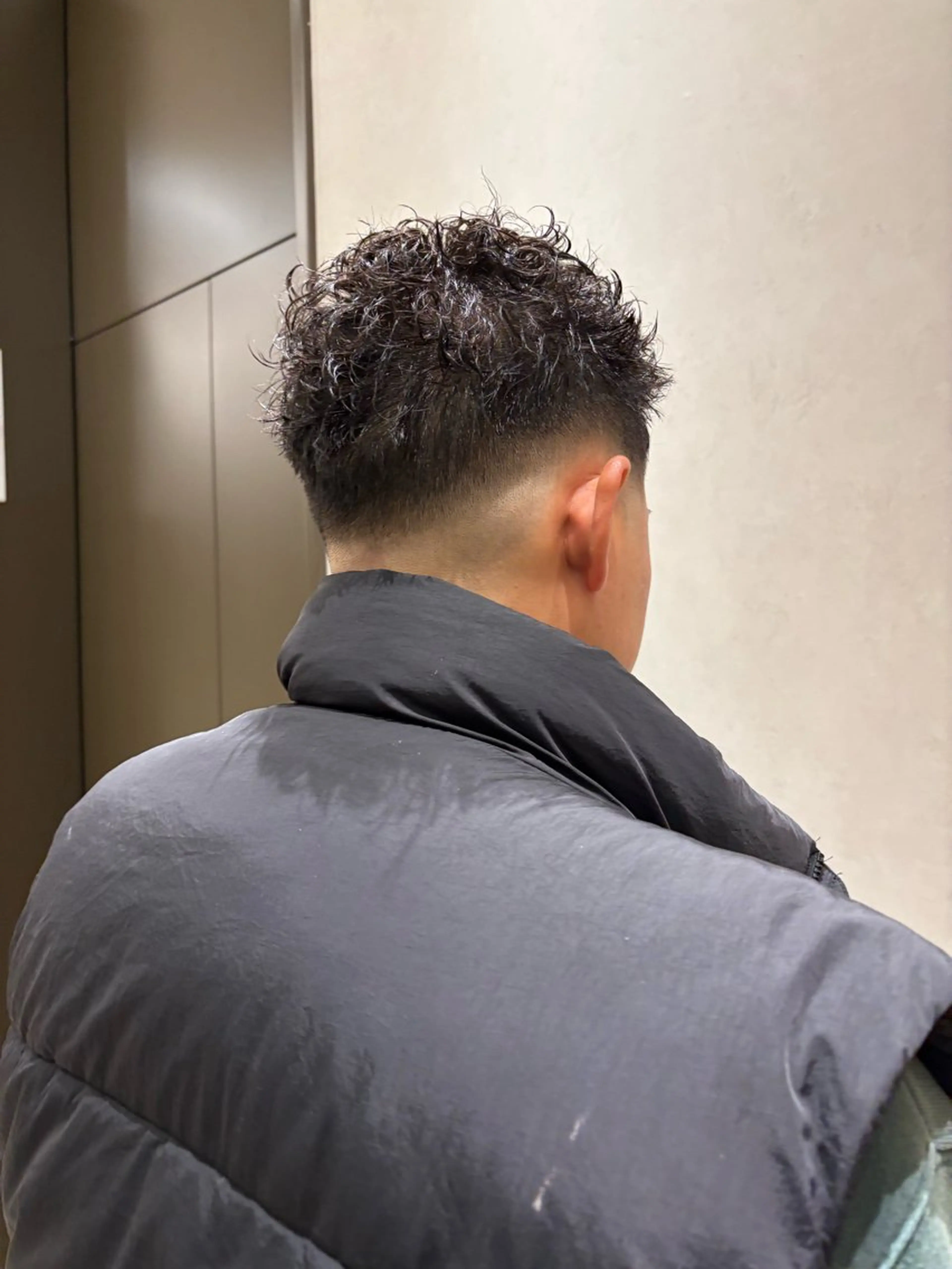 ショート パーマ メンズ カット SALOWIN 神宮前５丁目店所属・メンズ/特殊ヘア パーマ🕷️小夏貴也のヘアスタイル
