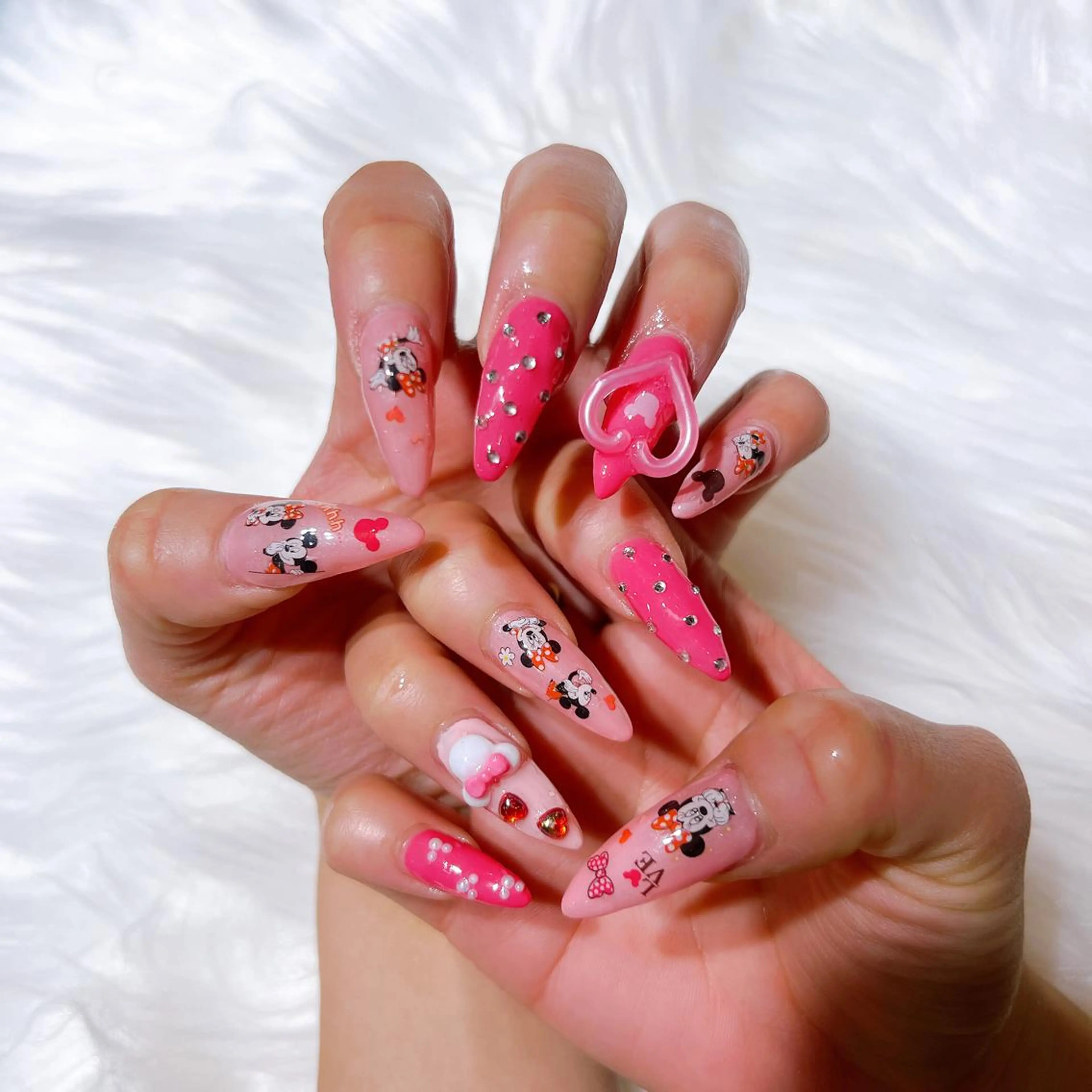 ネイル ジェルネイル ネイルチップ ハンドネイル hair&nail ROOTS所属・ﾍｱﾒｲｸ&ﾈｲﾙ ♥️Azuのネイルデザイン