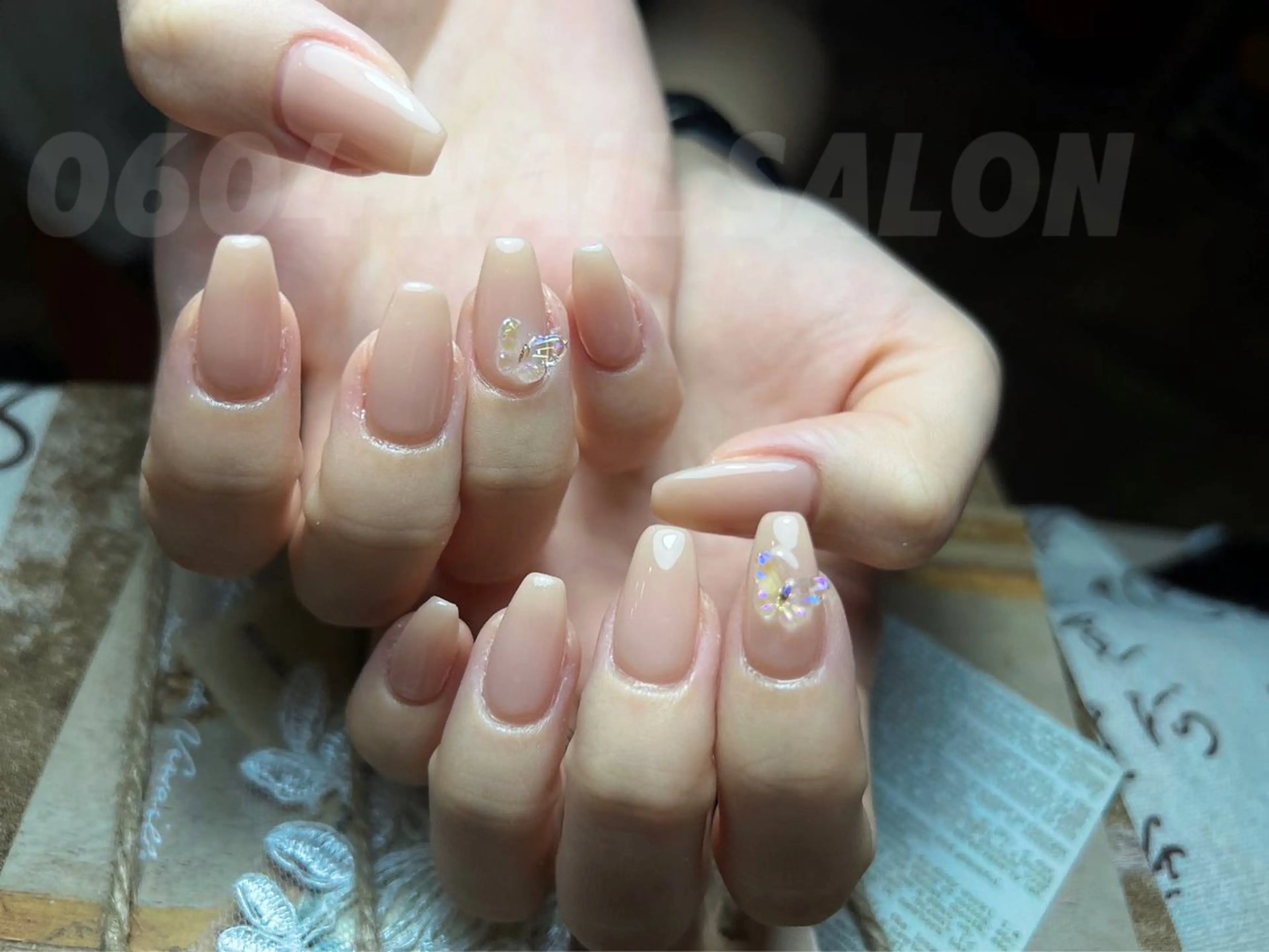 ネイル ishiro 🍂のネイルデザイン