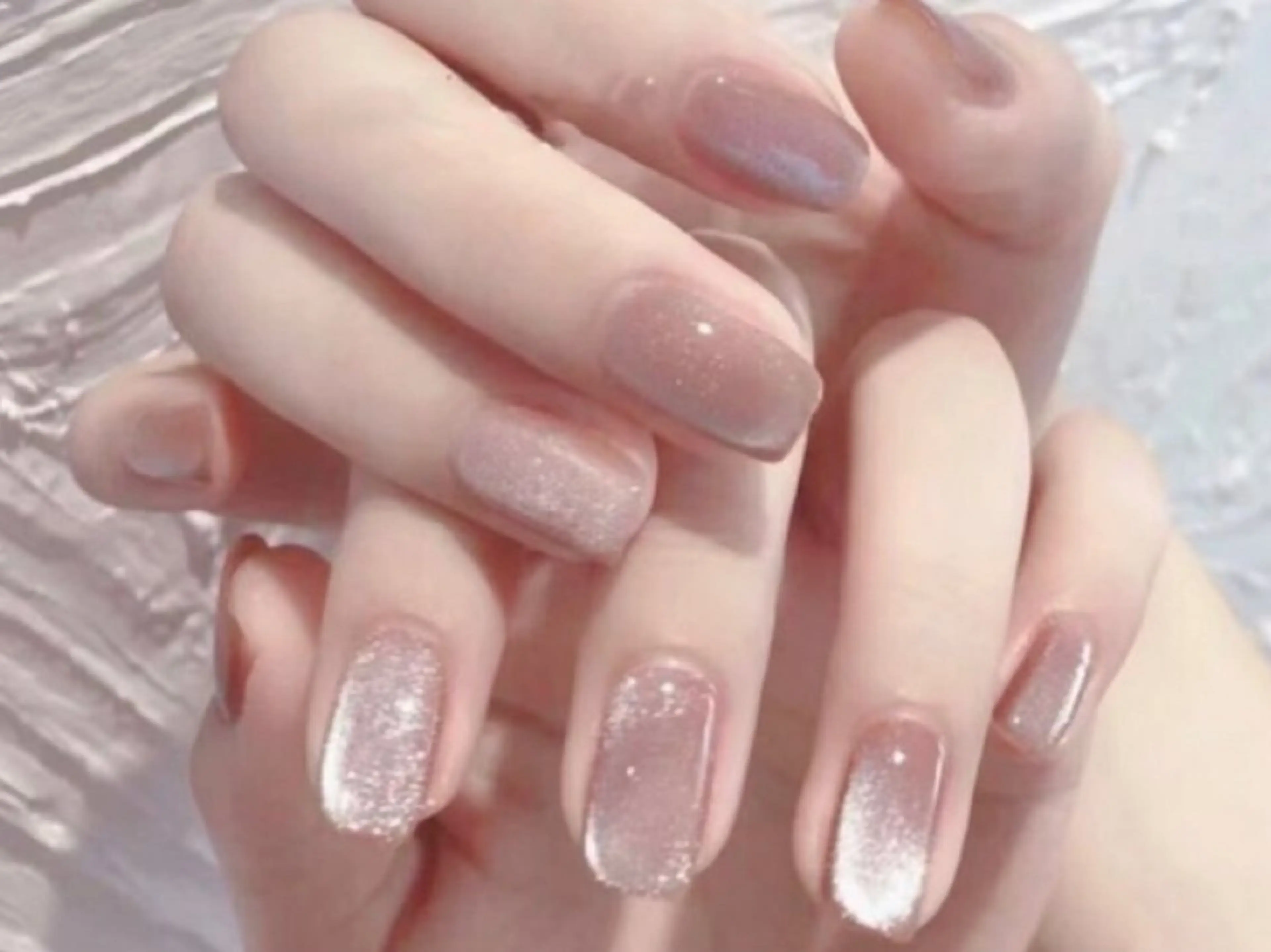 ネイル オーロラネイル チークネイル 長さ出し フットネイル フレンチネイル AND Nail 長さだし専門新宿店のネイルデザイン