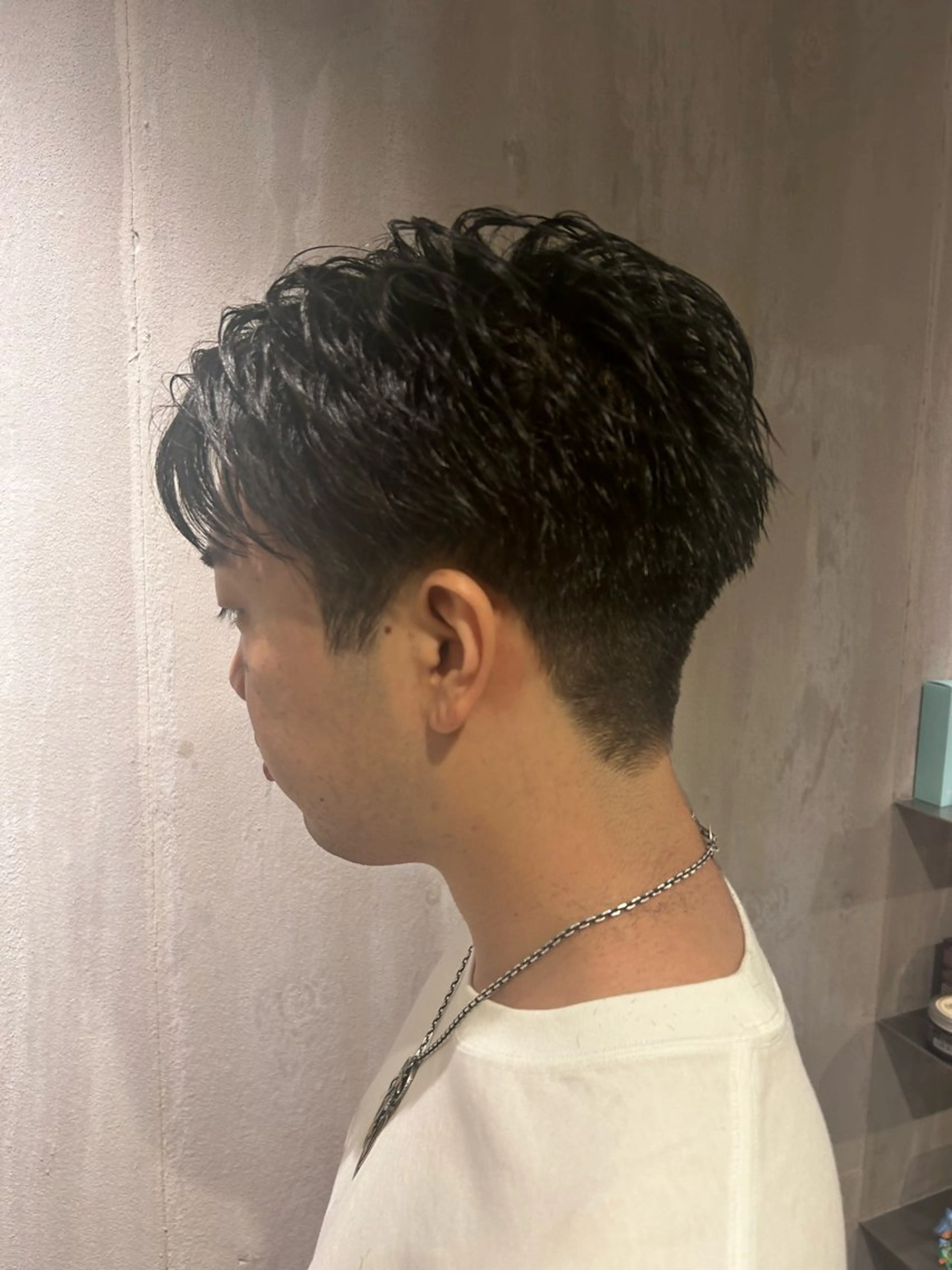 メンズ tote. 成瀬晃のヘアスタイル