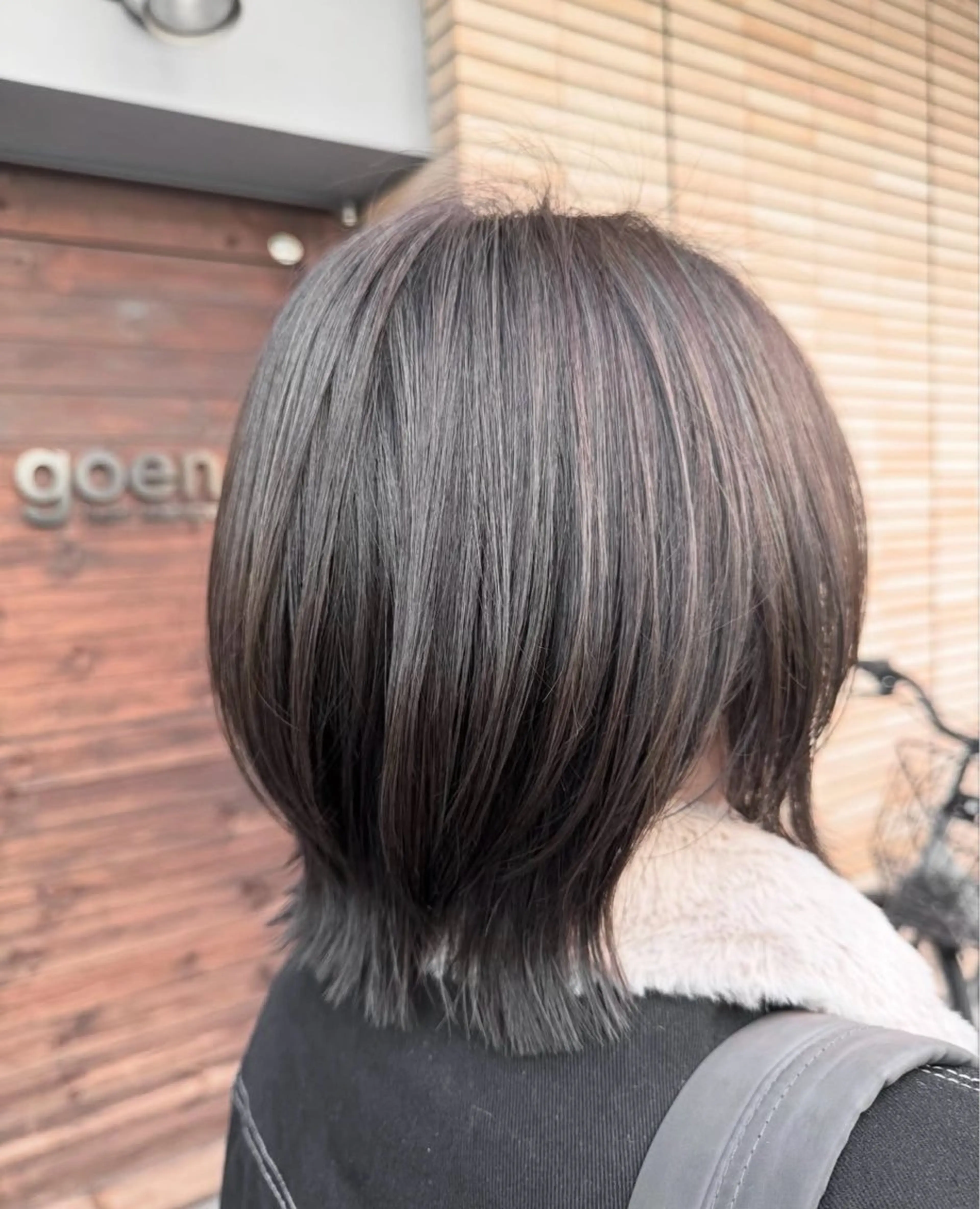 ミディアム カラー ハイライトカラー ハイライト カット ヘアカラー トリートメント タン ユカのヘアスタイル