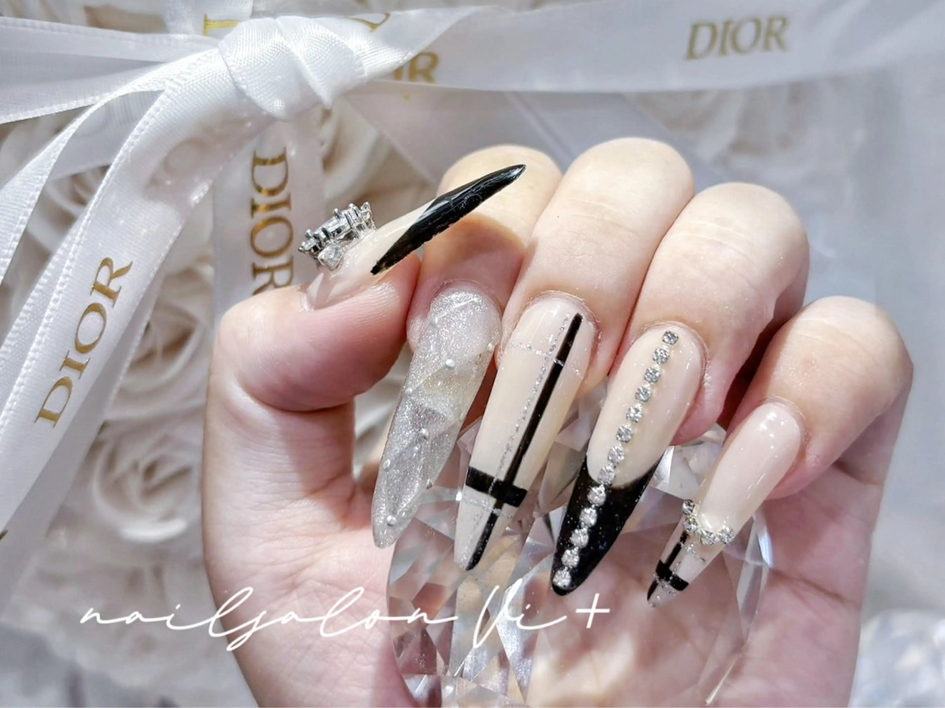 ネイル ハンドネイル ✨Nailsalon Vi+✨のネイルデザイン