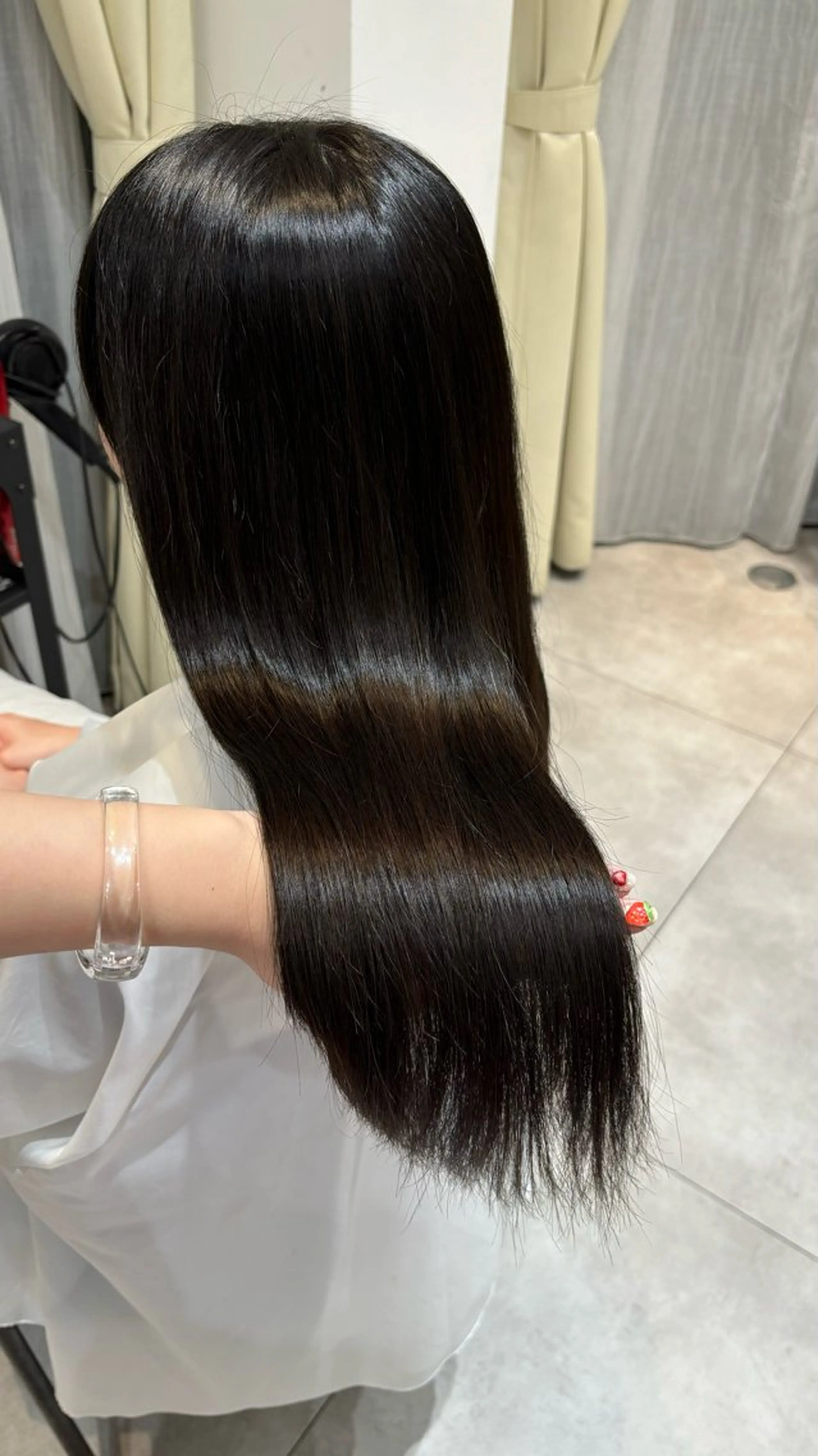 ロング view osaka ♡なみね♡のヘアスタイル