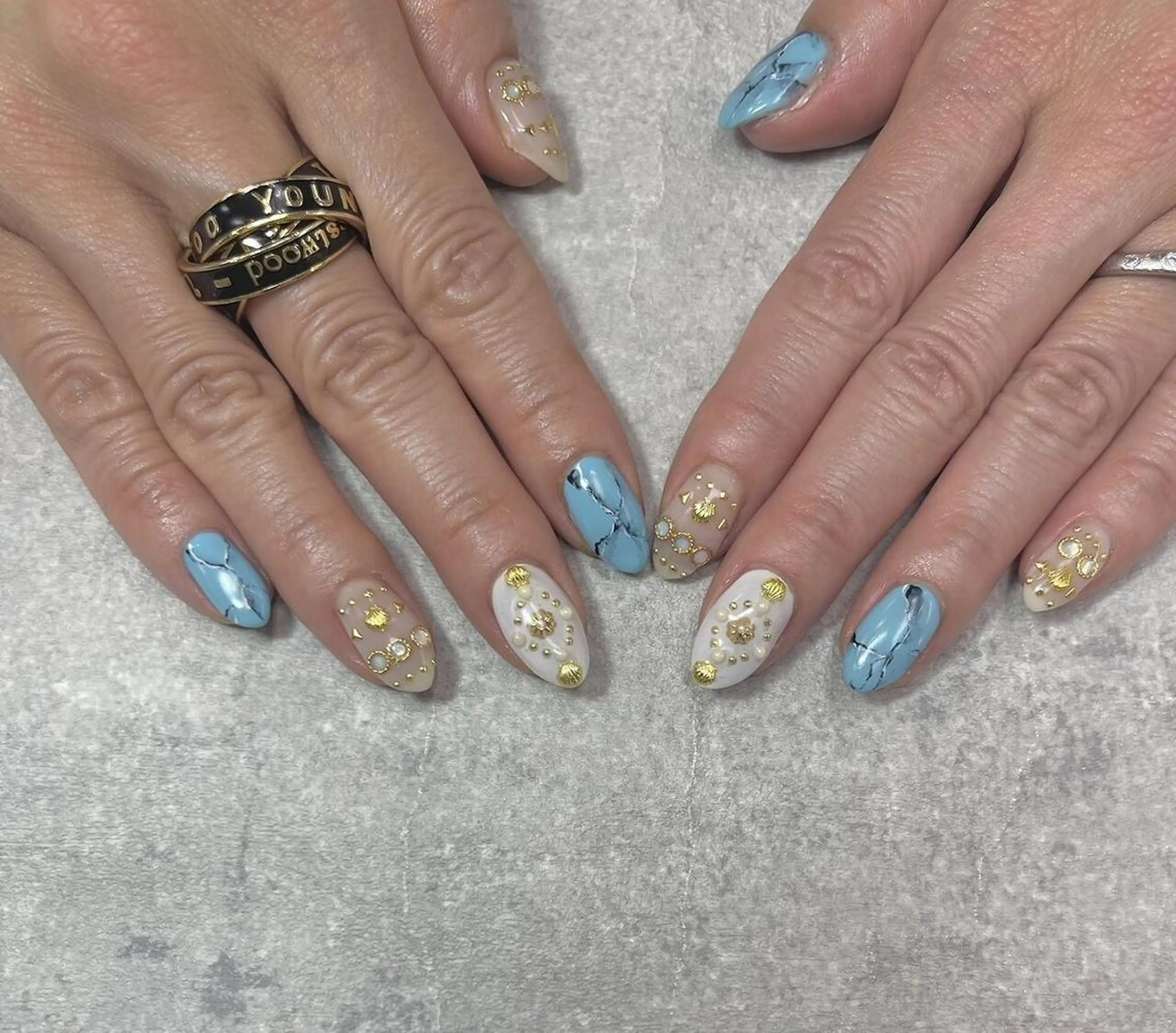 ネイル フットネイル フレンチネイル ジェルネイル ガラスフレンチ グラデーション FASTNAIL PLUS 新宿店のネイルデザイン