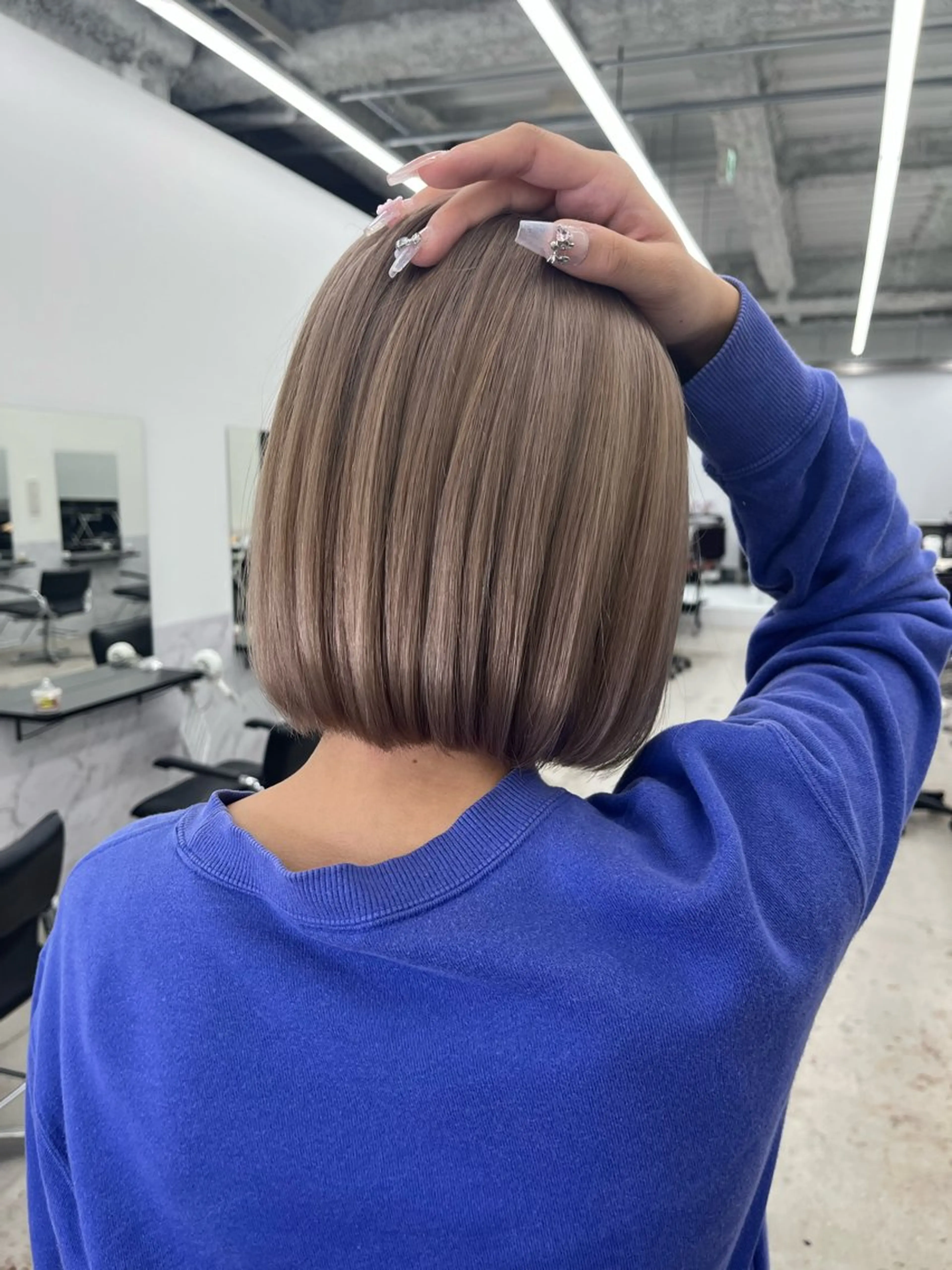 カラー ブリーチ ヘアカラー 田中 莉香のヘアスタイル