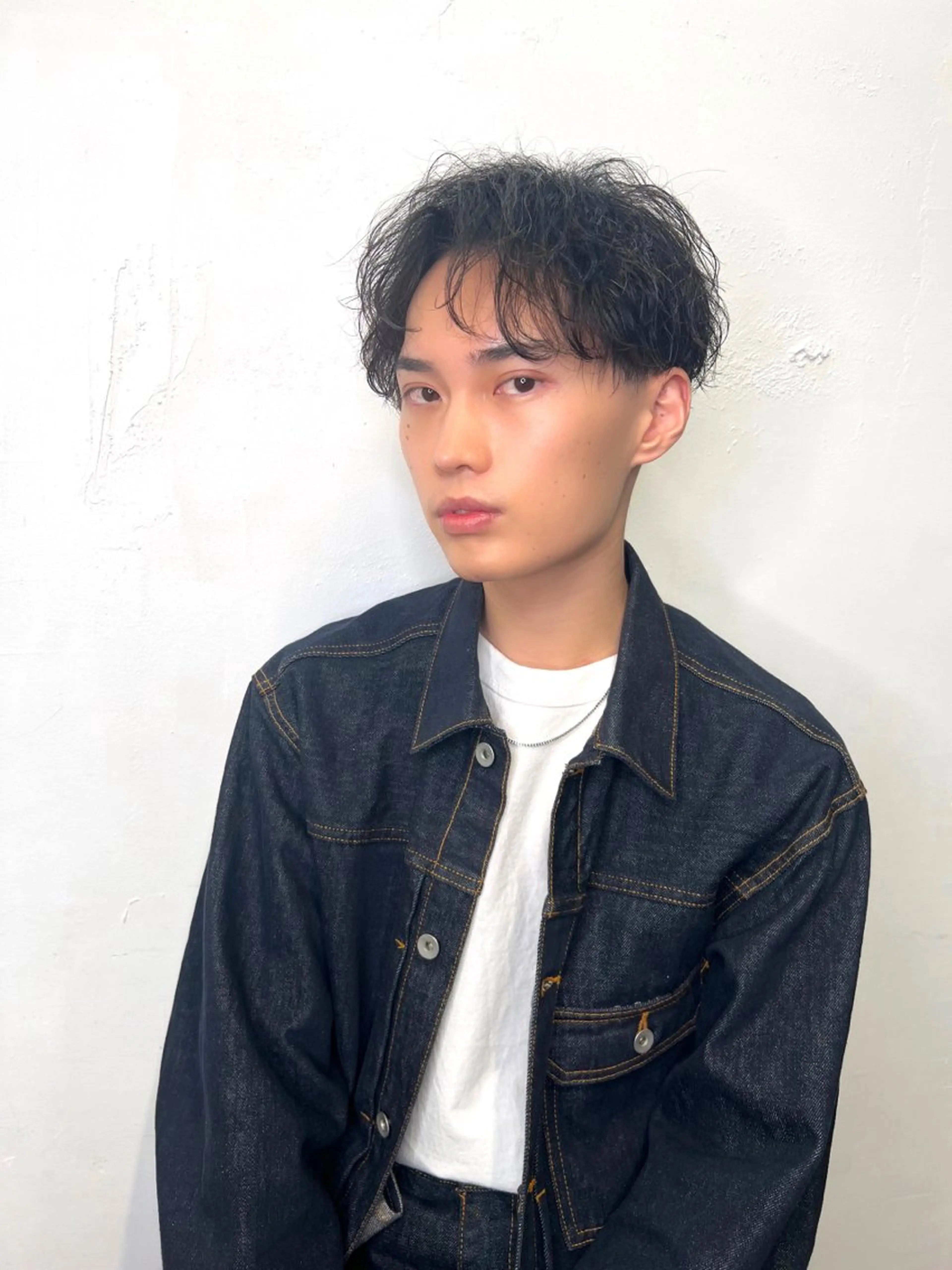 パーマ メンズ メンズ職人/センター パート/富沢真斗のヘアスタイル