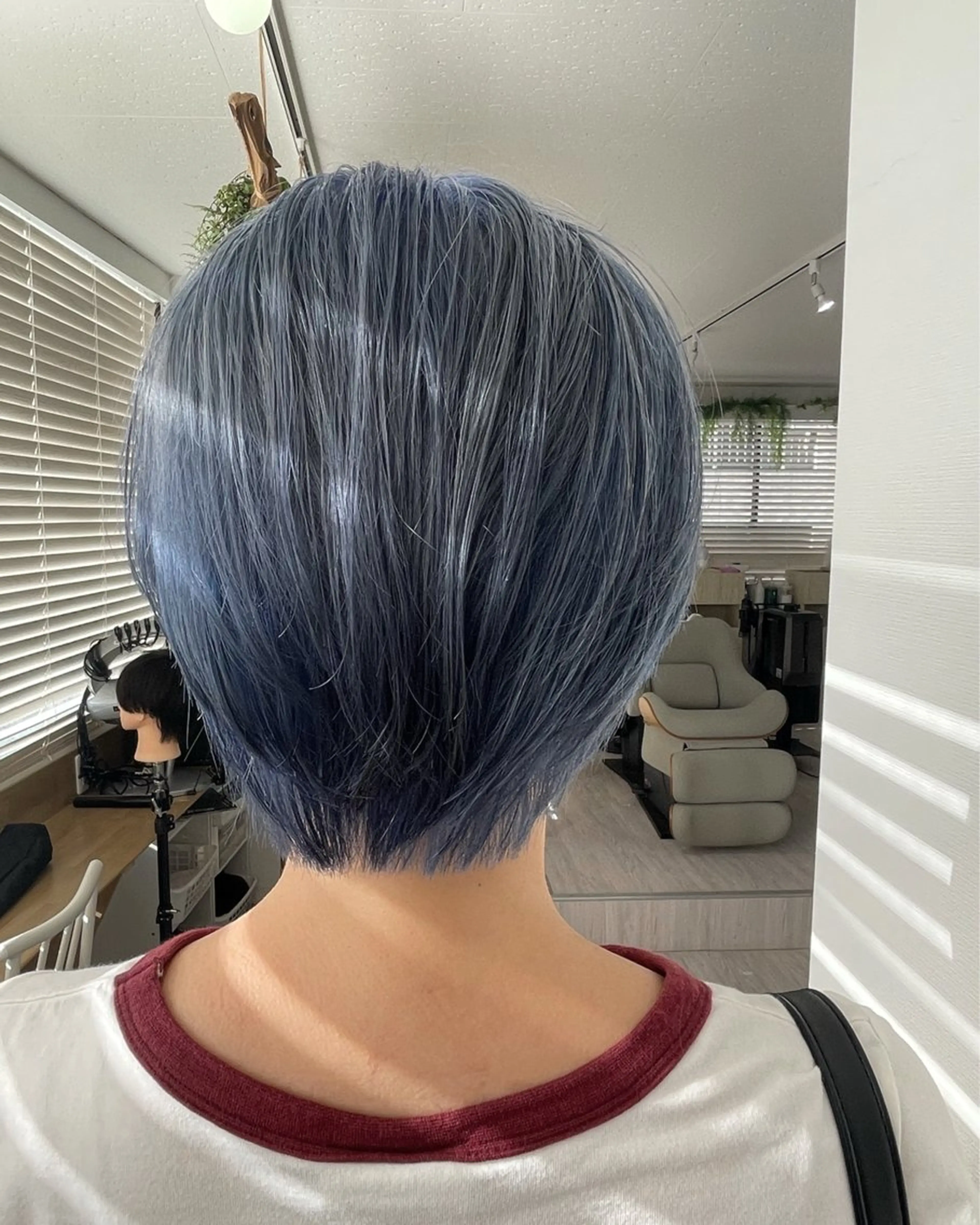 カラー ブリーチ 透明感🫧ナチュラル 🍀りんたろうのヘアスタイル