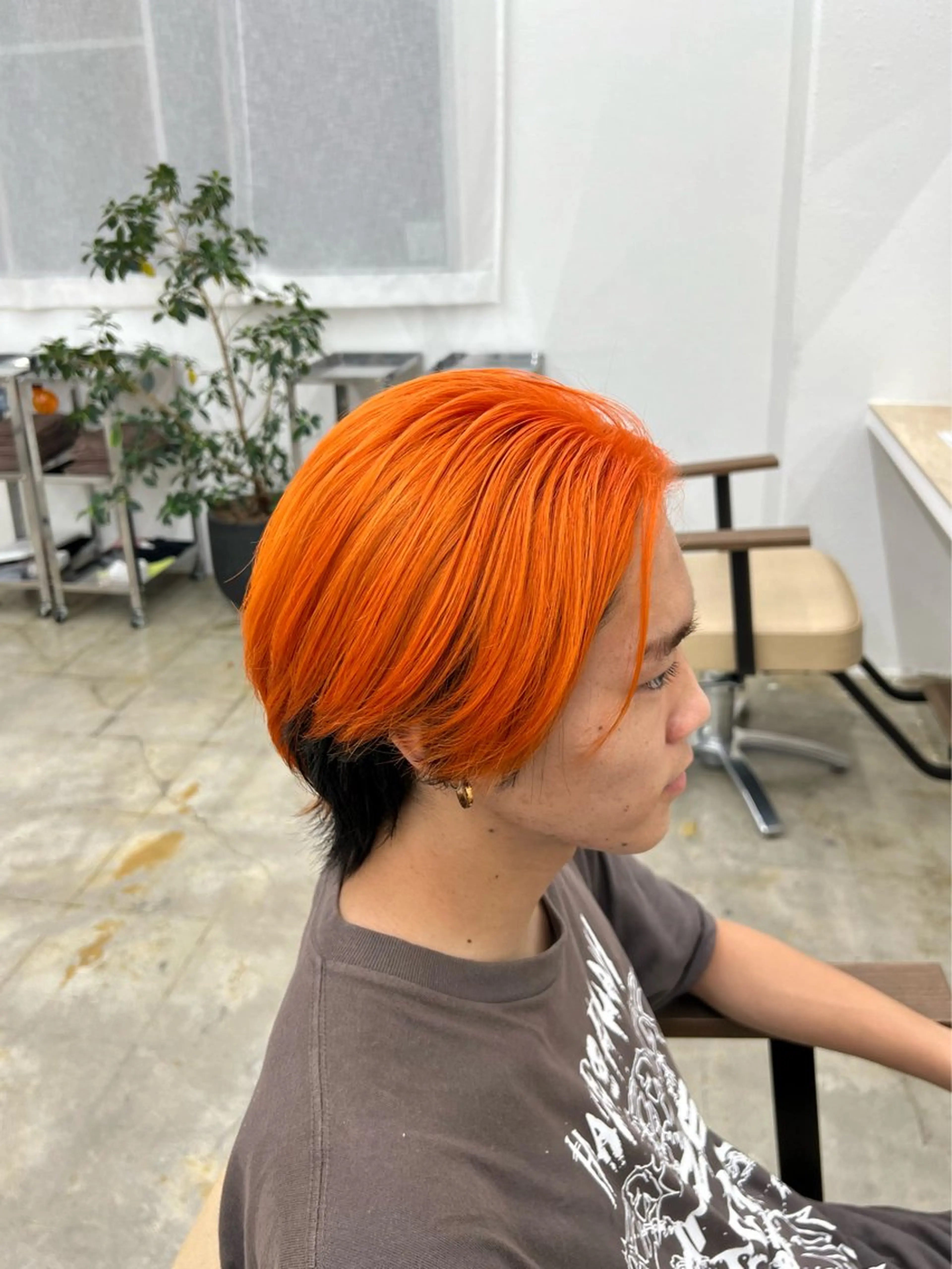 ショート カラー ブリーチ ケアブリーチ インナーカラー オレンジ ヘアカラー ブリーチカラー🦋‪ 田中さくらのヘアスタイル