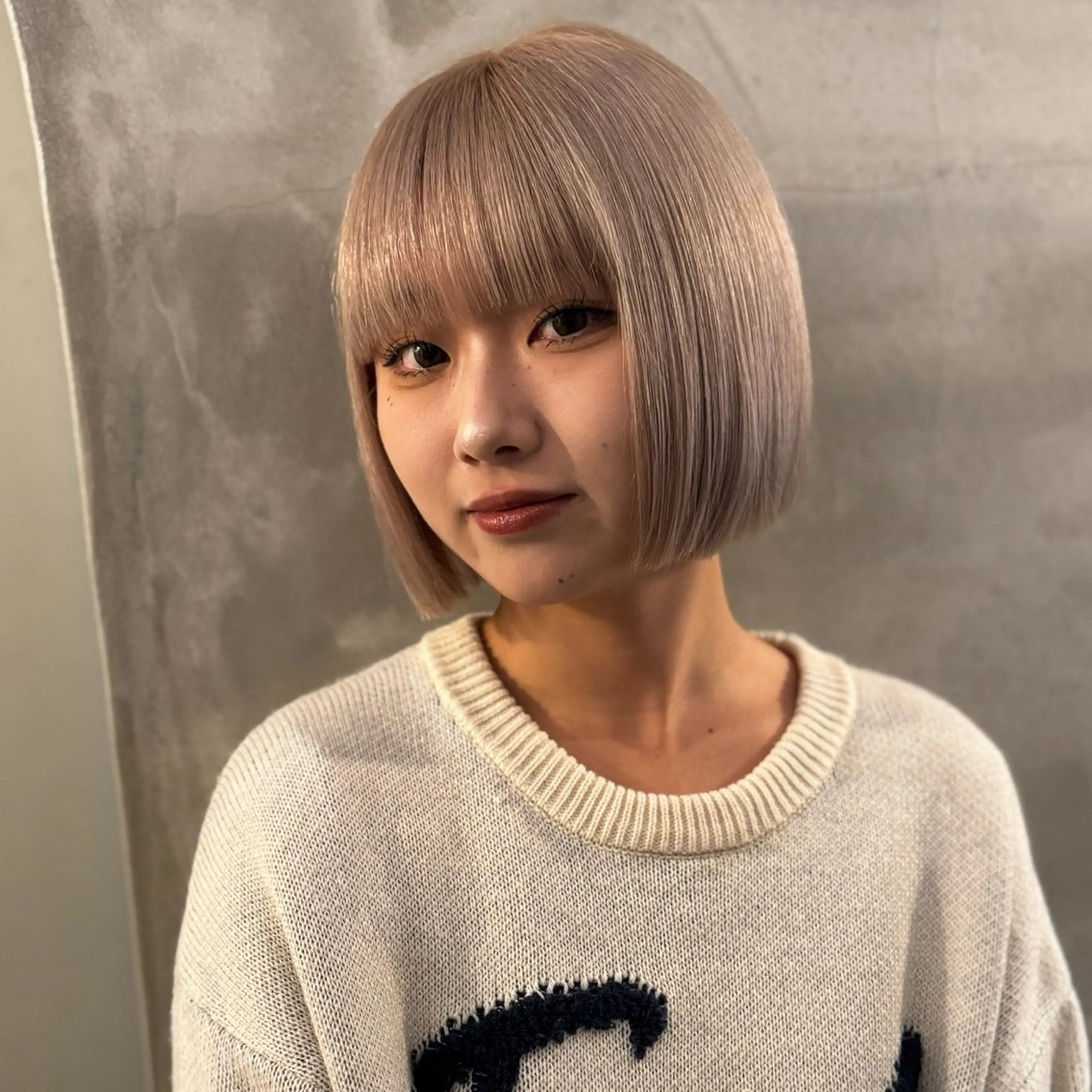 ショート カラー ブリーチ ヘアカラー トリートメント iga/渋谷個室🍀 ✨艶髪ハイトーン✨のヘアスタイル