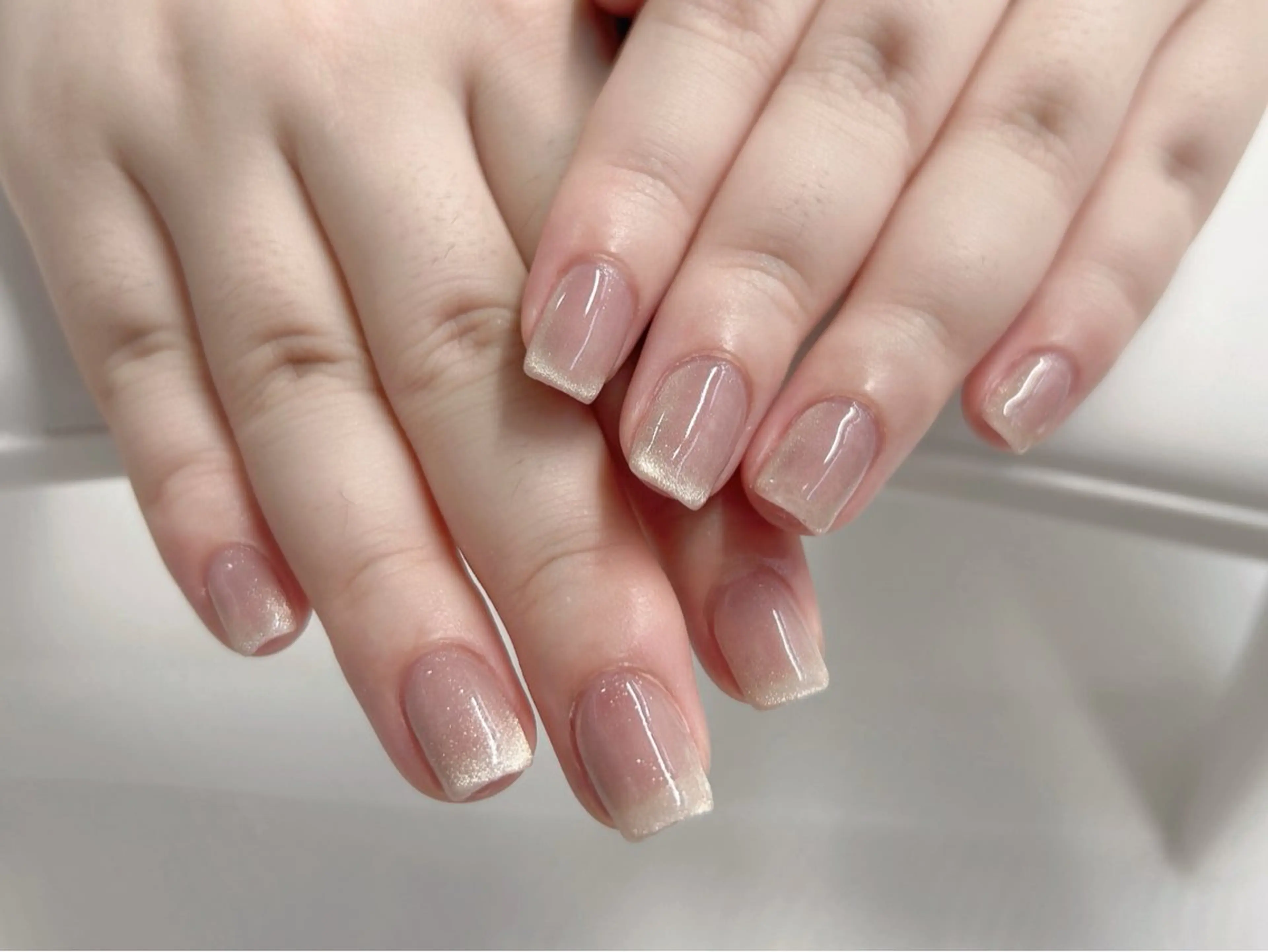 ネイル 桜ネイル グラデーション キラキラネイル 韓国ネイル マグネットネイル ハンドネイル Forca total studio所属・Forca Airaのネイルデザイン