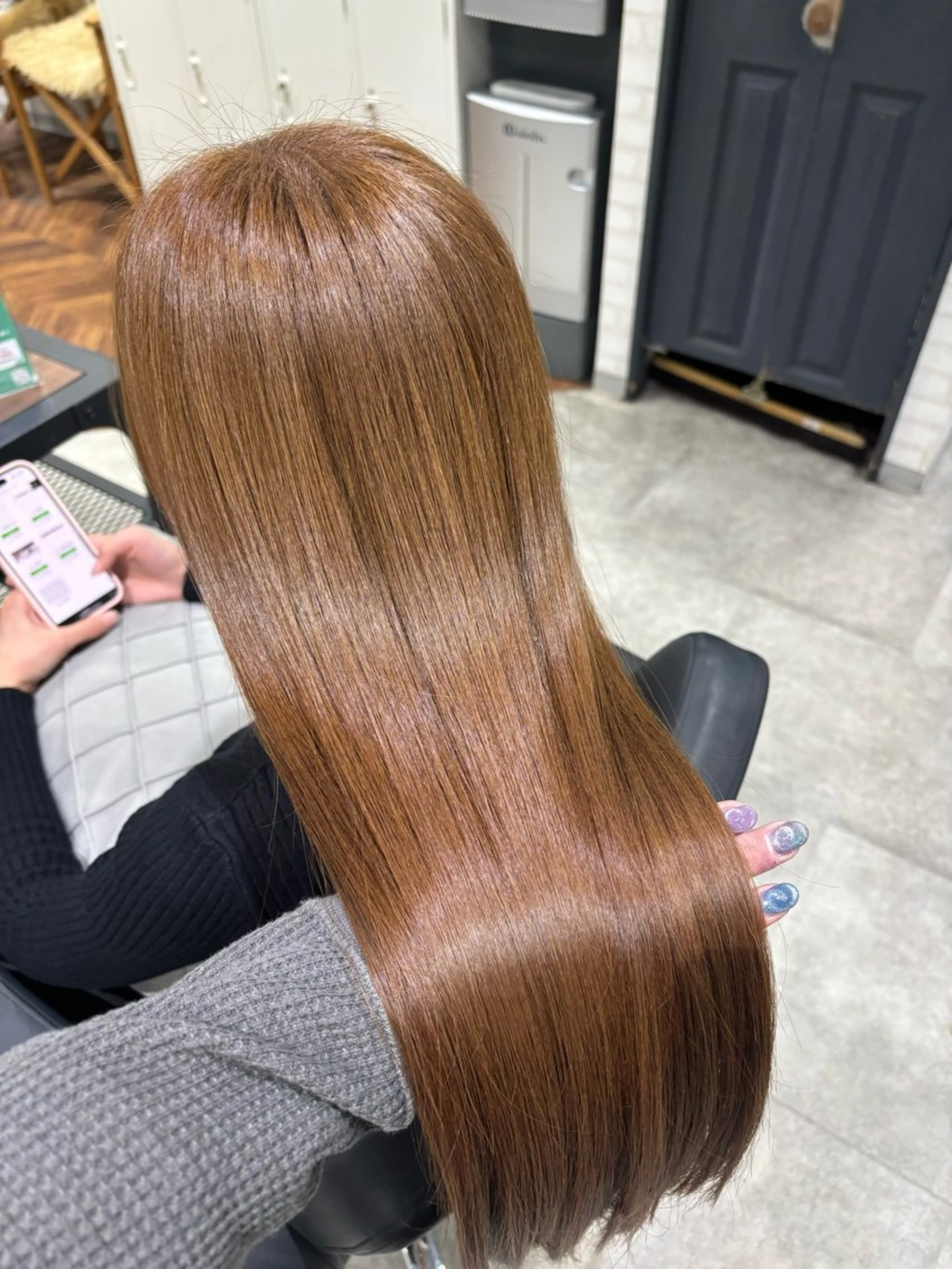 ロング カット トリートメント Zina/タカト/ レイヤー×艶髪✨️のヘアスタイル