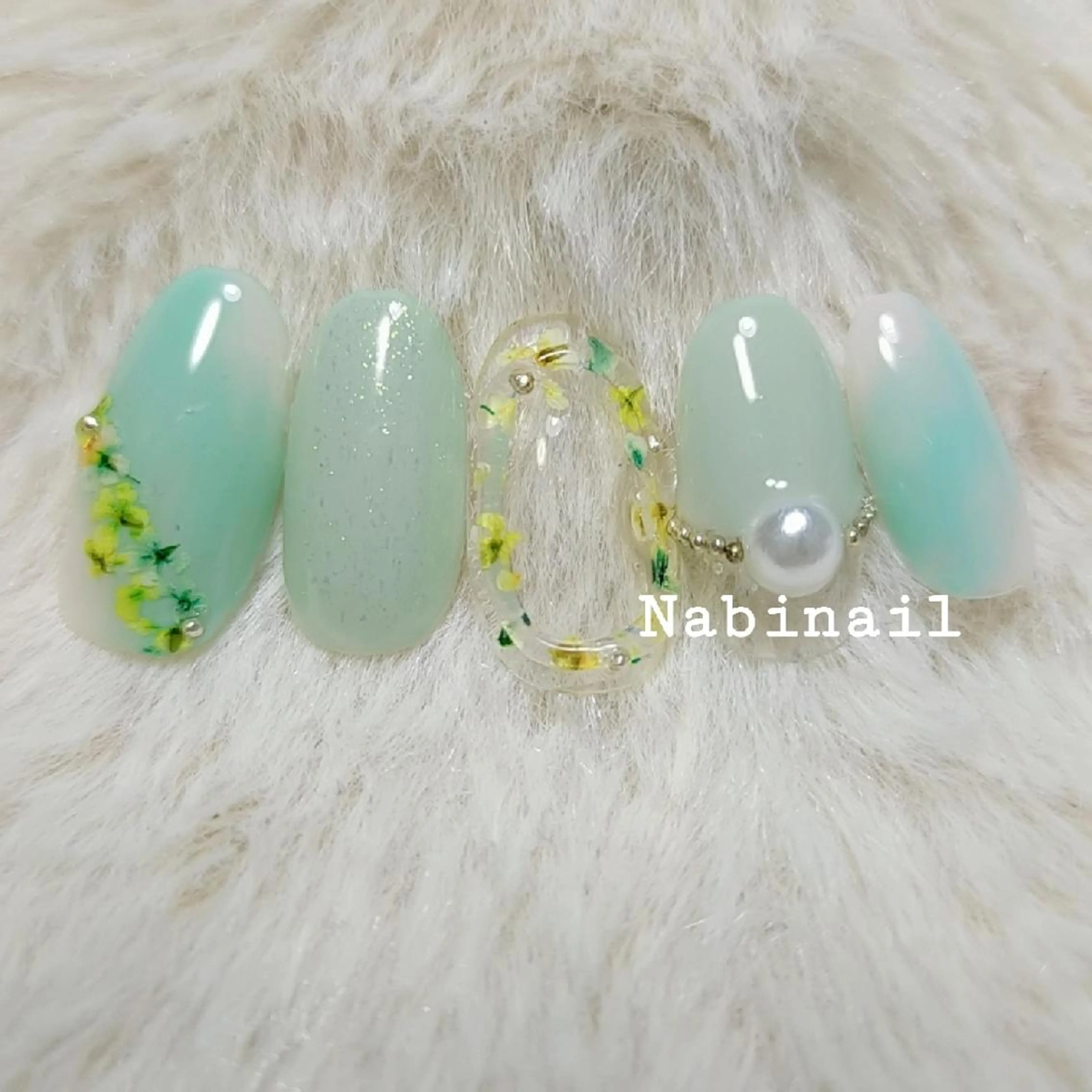 ネイル 西日暮里 Nabinailのネイルデザイン