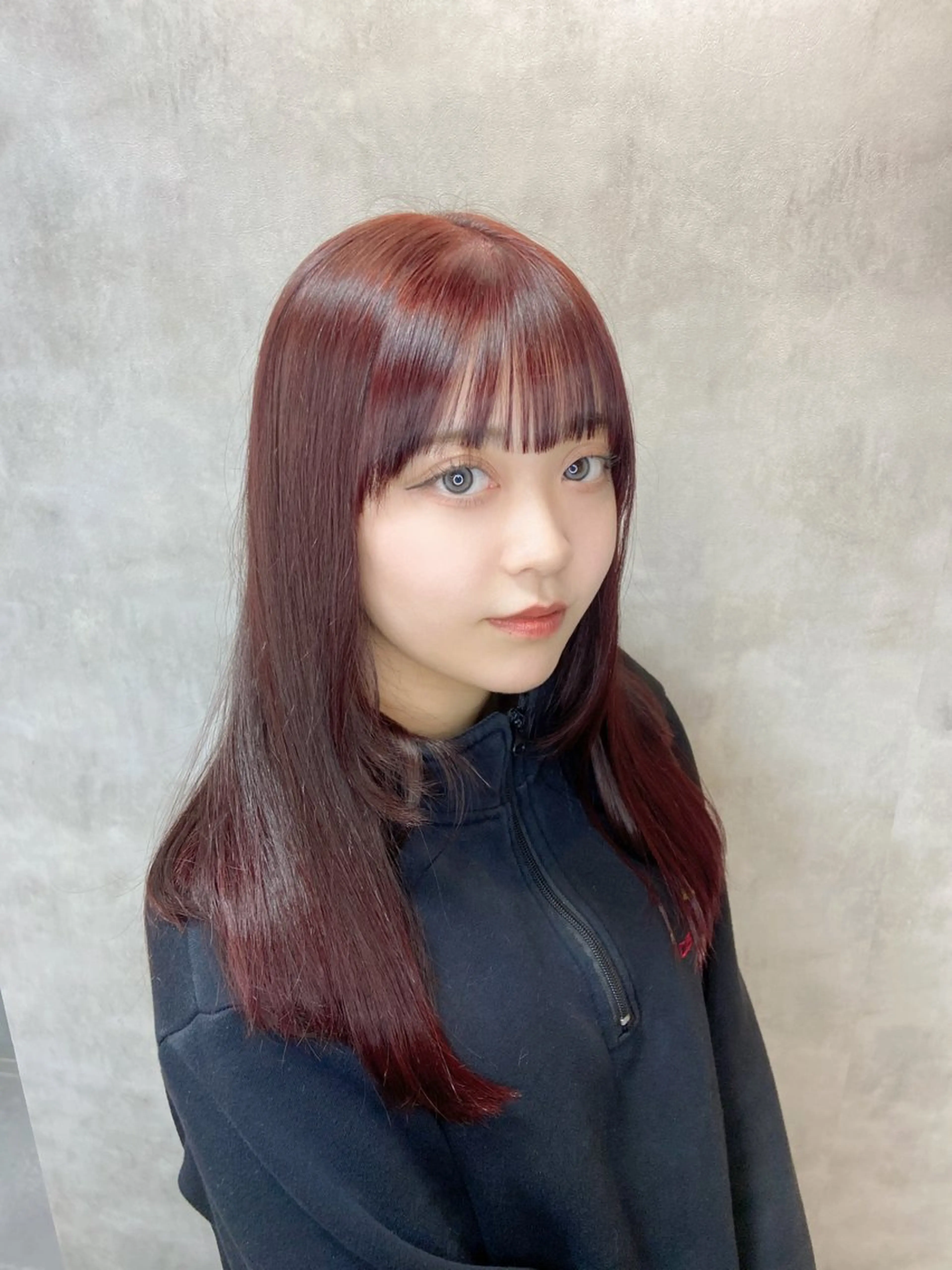 ロング カラー ヘアアレンジ カット ヘアカラー トリートメント ヘアセット レイヤー×透明感カラ ーHAYATOのヘアスタイル