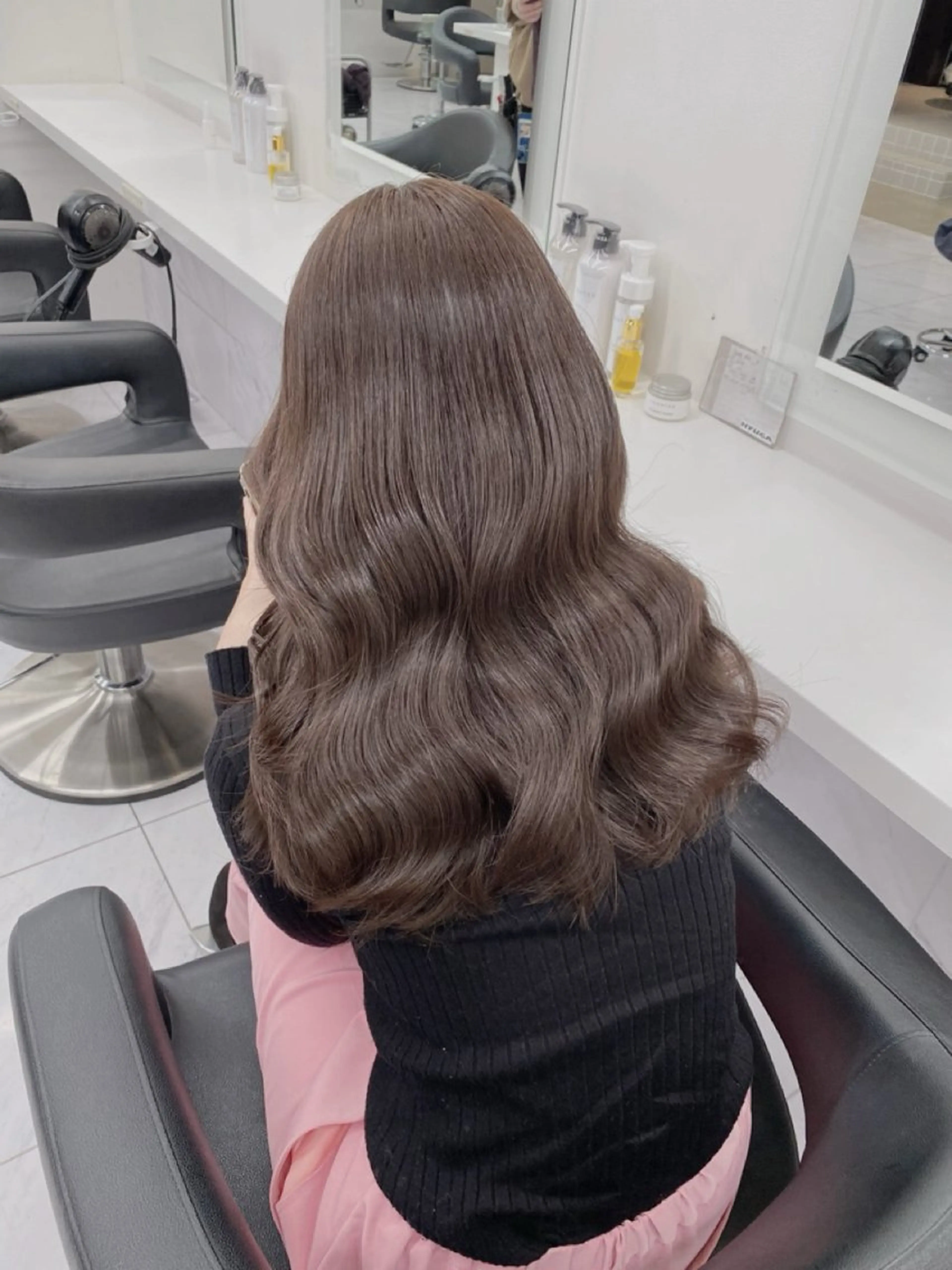 カラー ブラウンカラー 🏷ベージュの天才 赤み消しの方🙋🏻のヘアスタイル