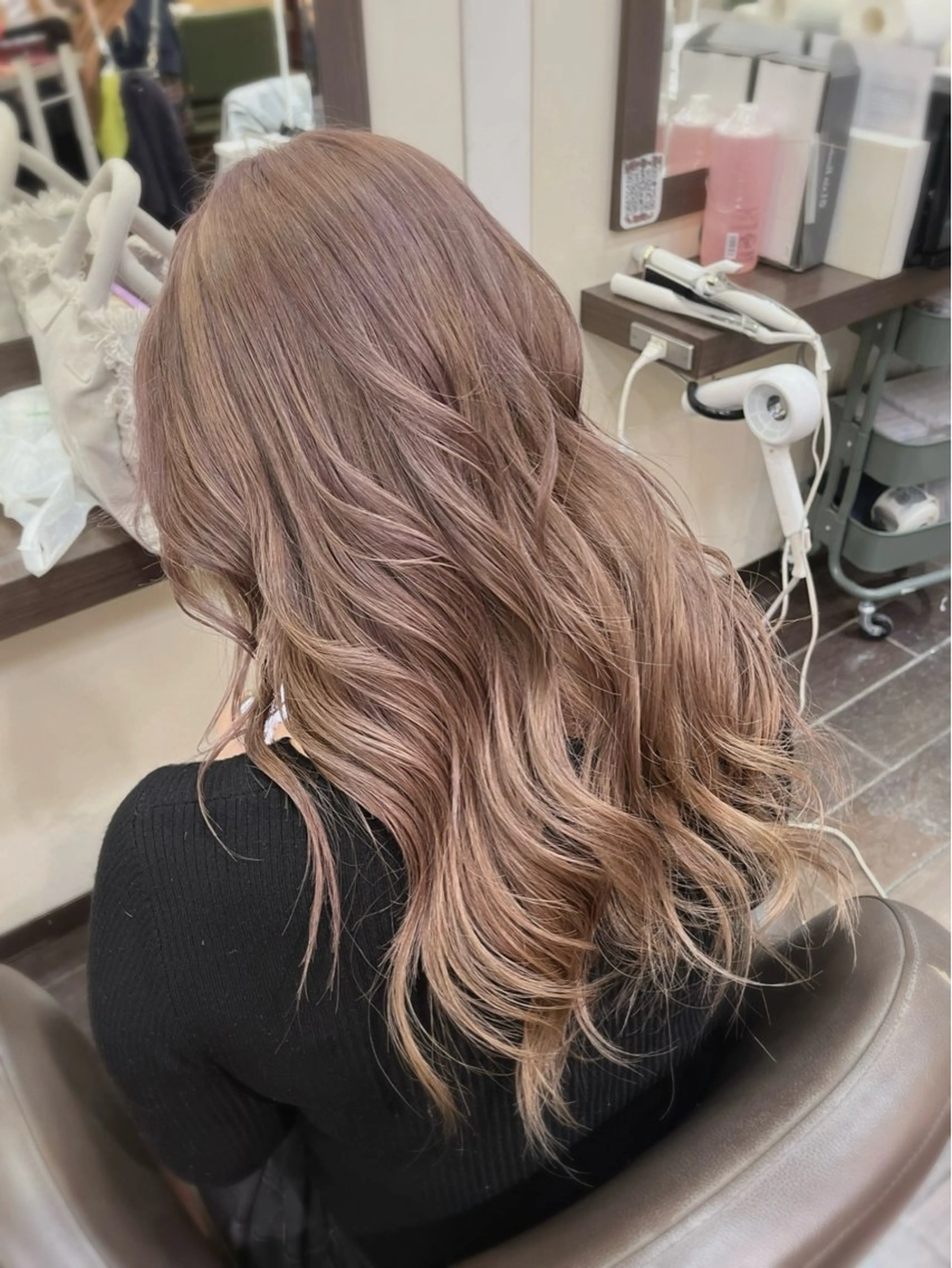 ミディアム 酸性ストレート 🤍🎀honokaのヘアスタイル