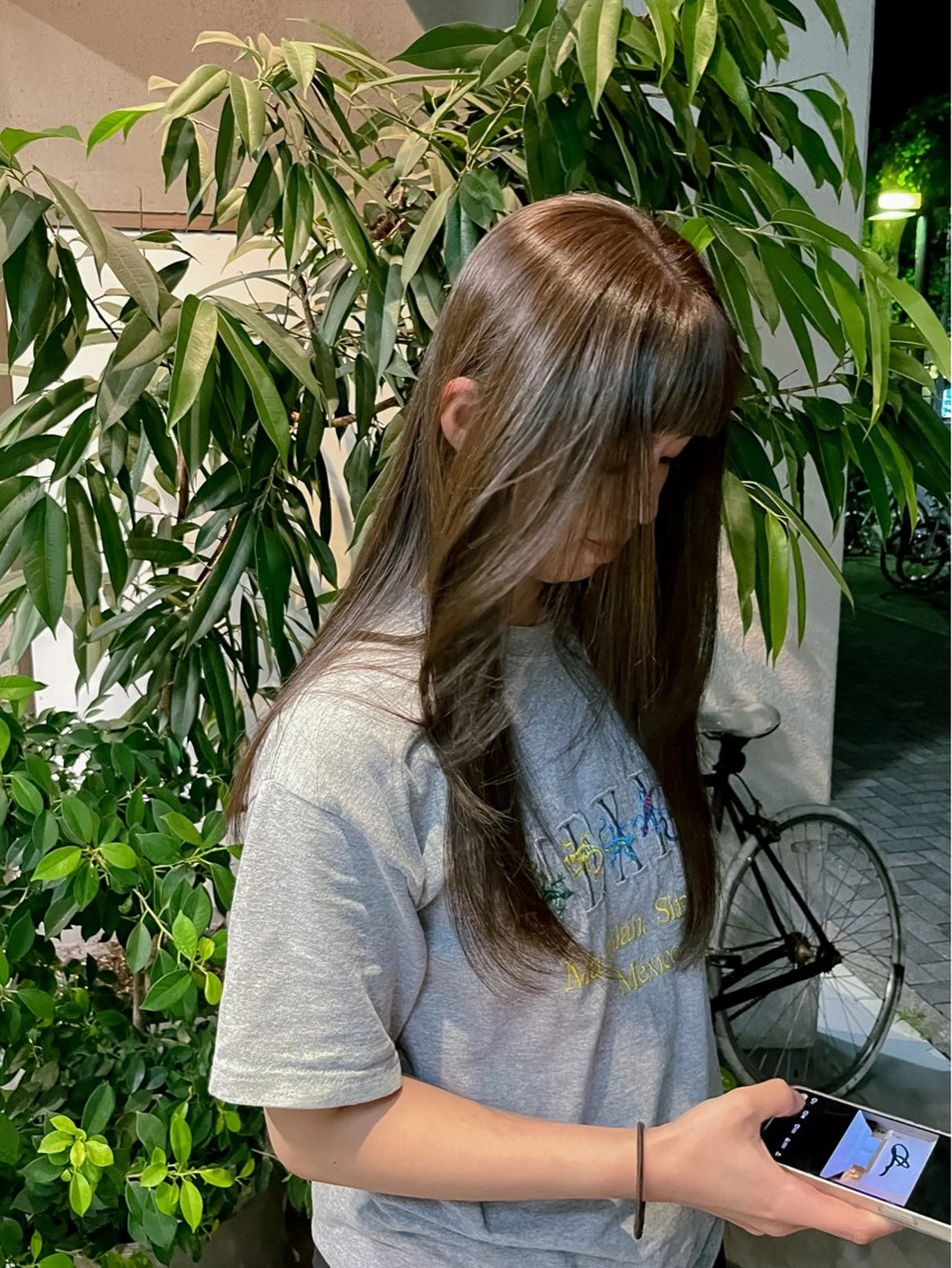 【ツヤっとさらさらに】カット+カラー+トリートメントの写真